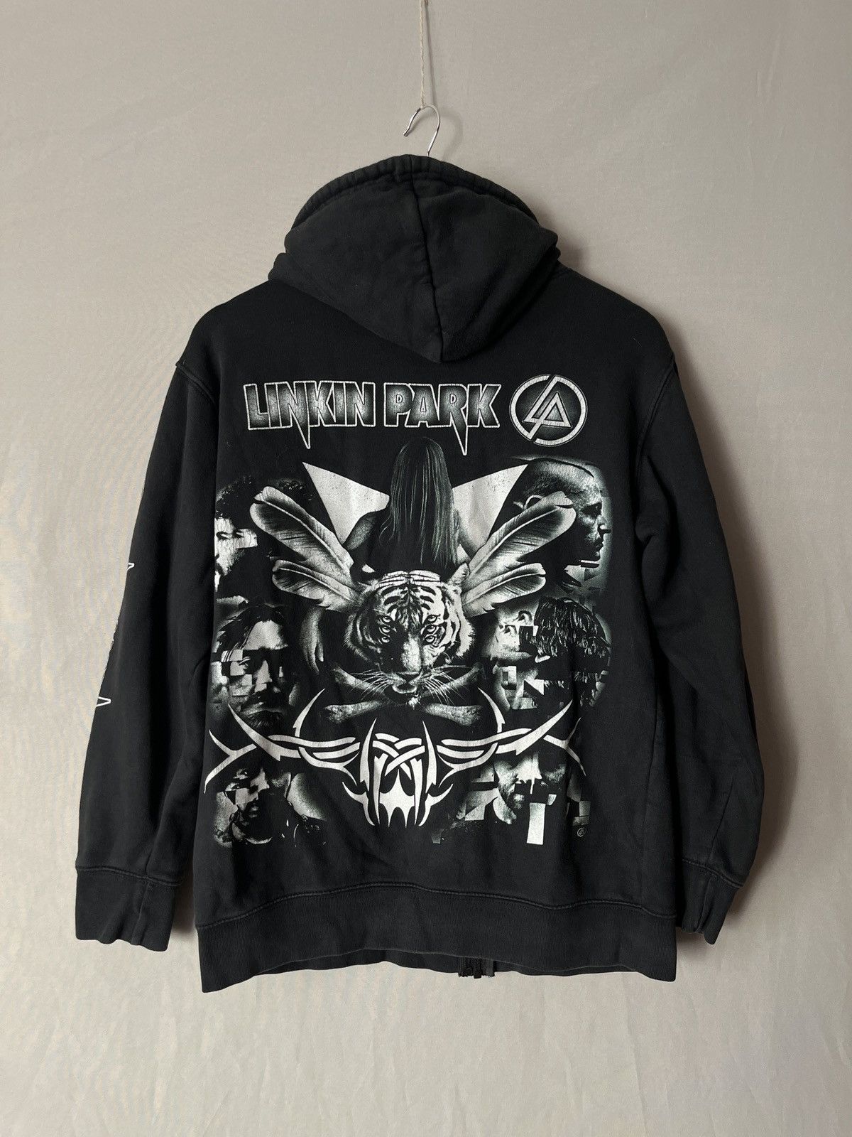 Band Tees Linkin Park Big Print Vintage Hoodie Size US M / EU 48-50 / 2 - 2 Thumbnail