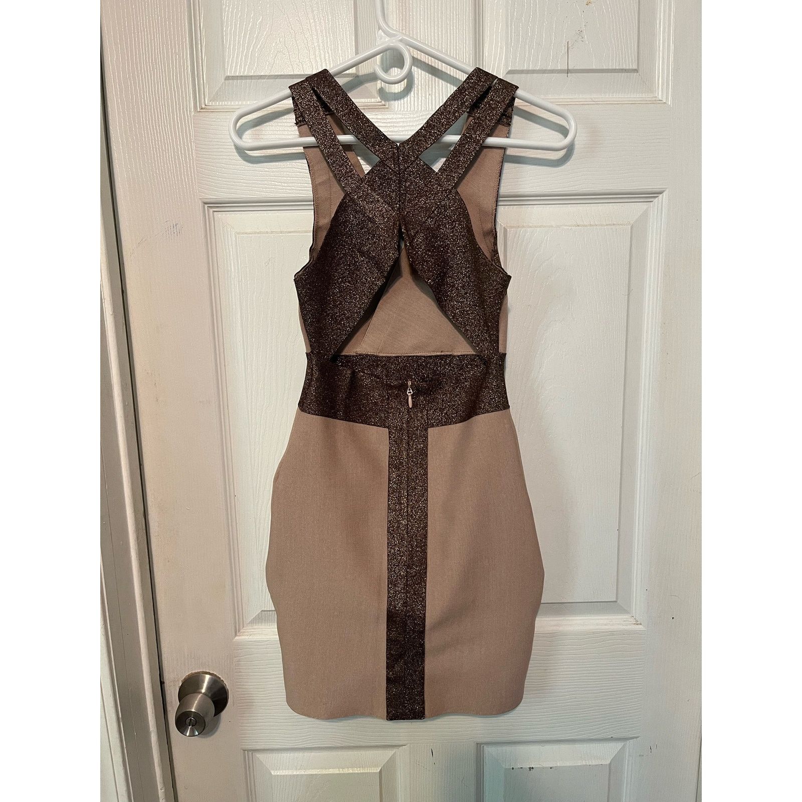 Forever 21 Forever21 Mini Bodycon Sleeveless Dress size small Size S / US 4 / IT 40 - 2 Thumbnail
