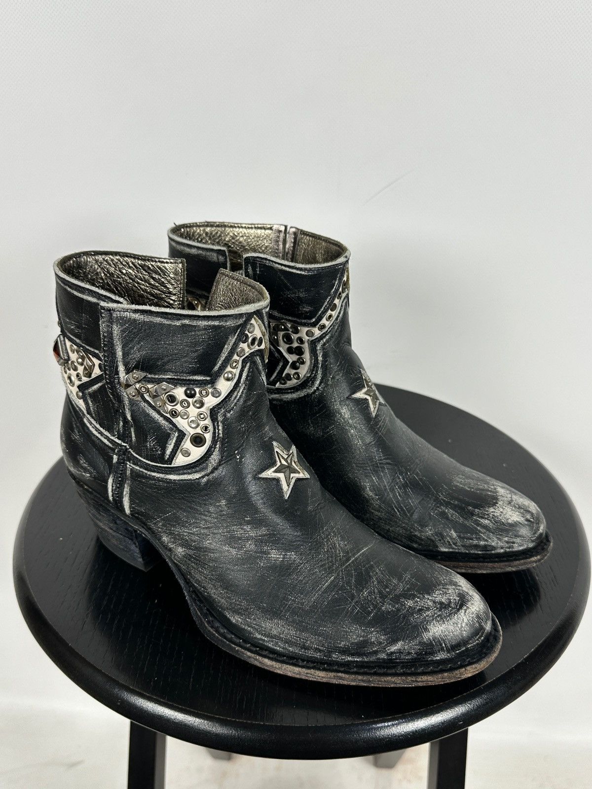 Sendra Sendra Distressed Leather Studded Western Ankle Biker Boots Size US 7 / IT 37 - 1 Thumbnail