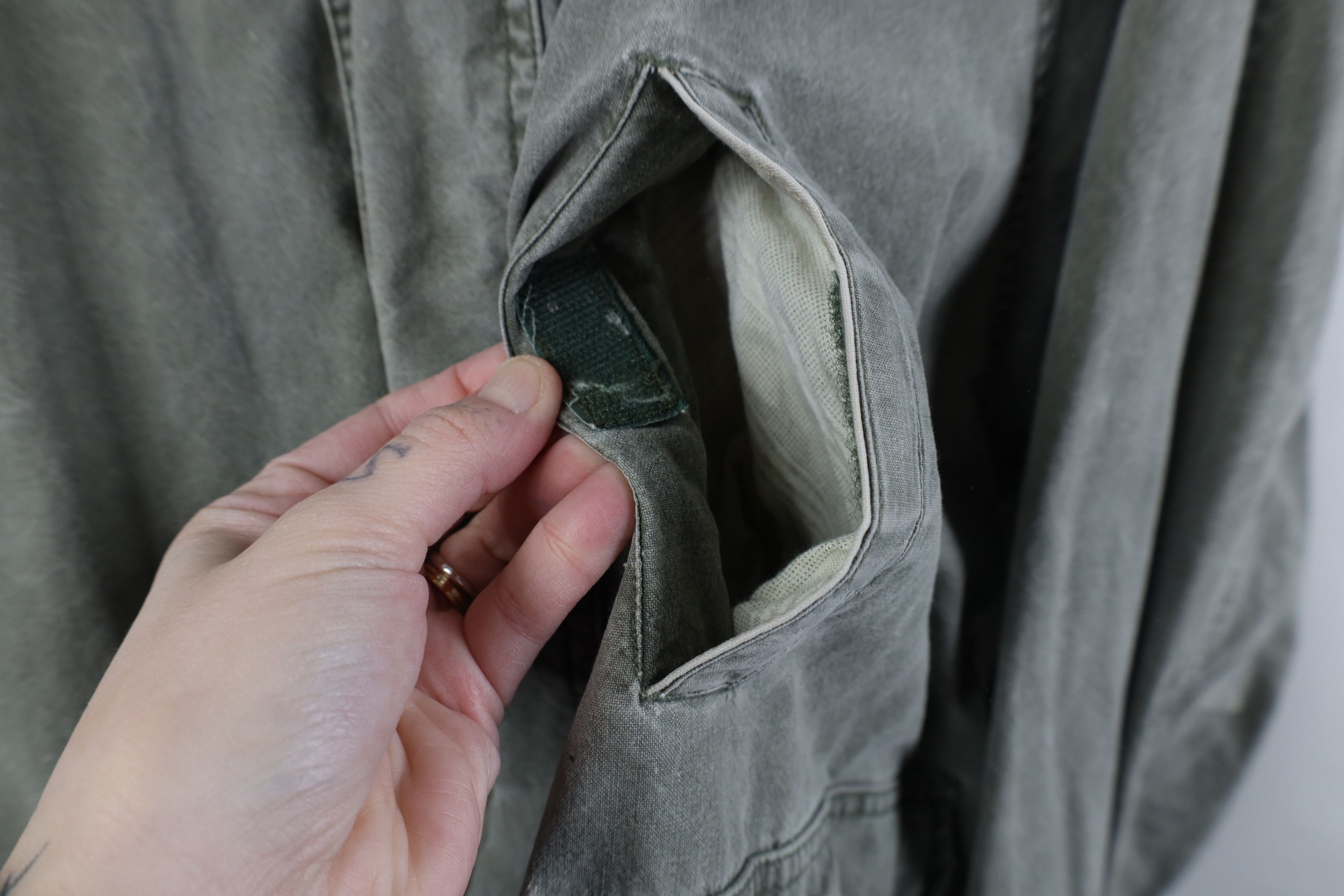 Vintage Vintage 90s Streetwear Pigment Dye Hooded Bomber Jacket Size US L / EU 52-54 / 3 - 7 Thumbnail