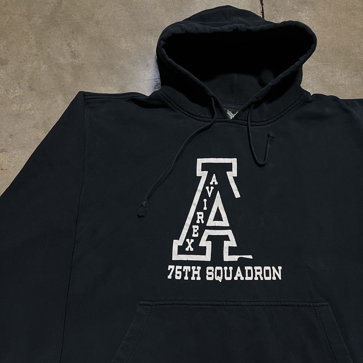 Avirex Vintage Avirex Hoodie Sweatshirt Military 75th Squadron 90s Size US XL / EU 56 / 4 - 5 Thumbnail