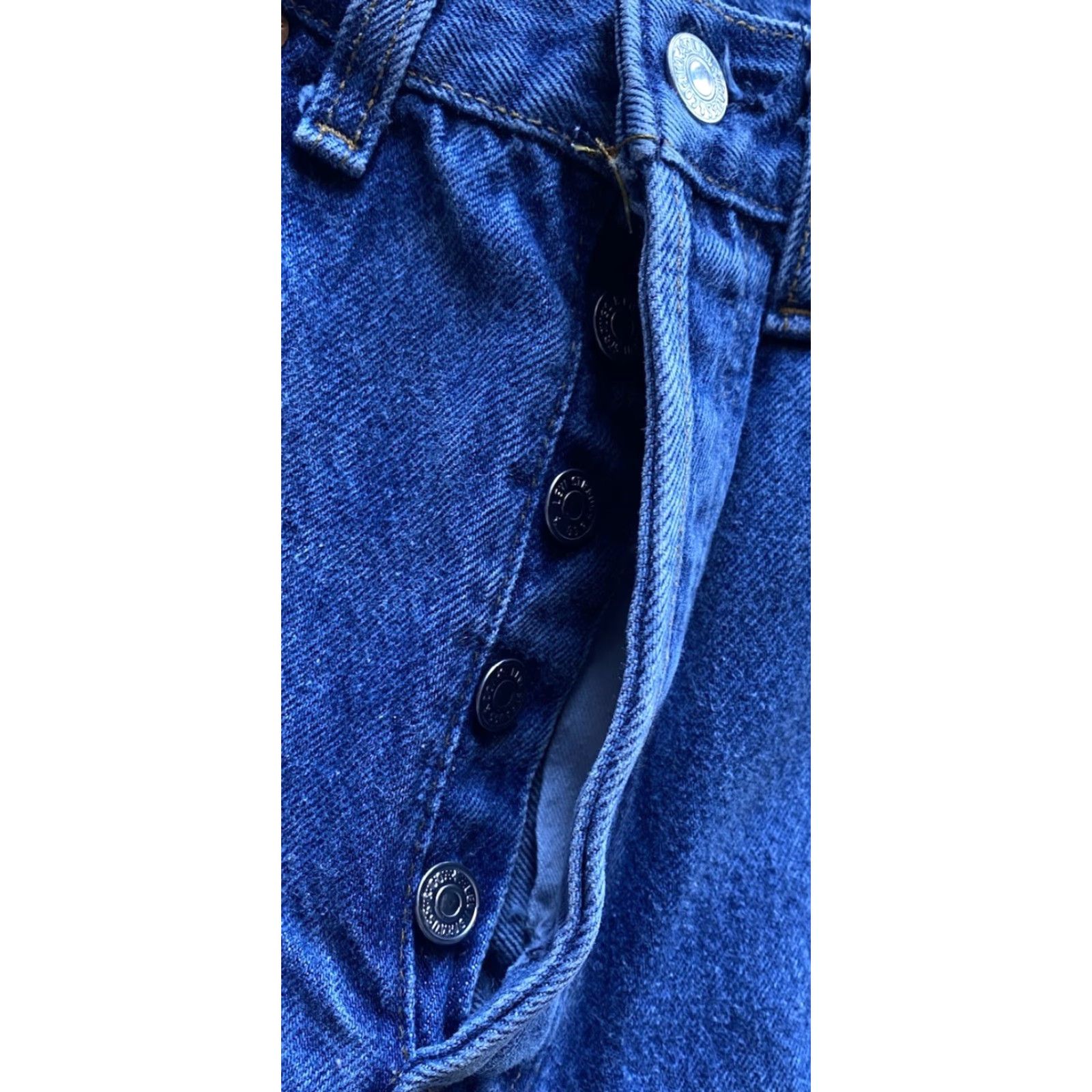 Levi's VINTAGE Levi’s 501 Jeans Blue Men’s 31x34 Flaws Wear Size US 31 - 6 Thumbnail