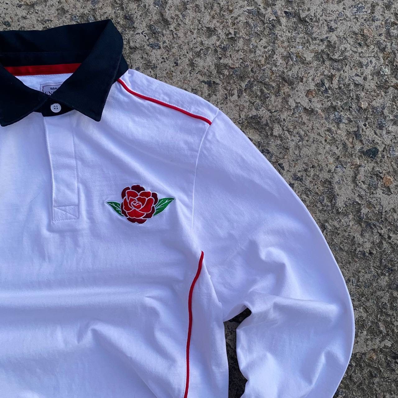 New England Outerwear Vintage England Long-sleeve T-shirts Sport-wear Size S Y2K Size US S / EU 44-46 / 1 - 5 Thumbnail