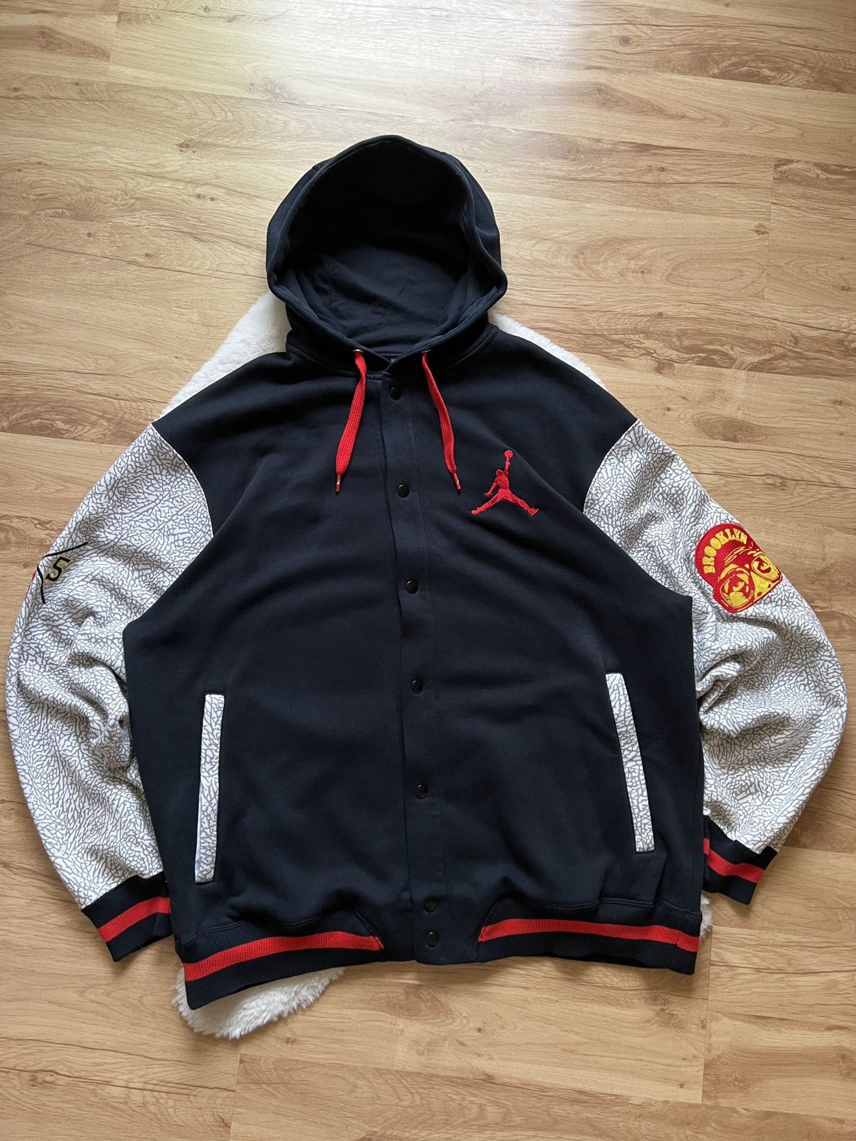 Reflective jordan jacket deals