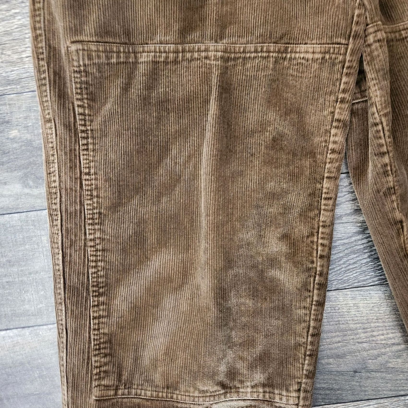 Abercrombie & Fitch VINTAGE Abercrombie & Fitch Corduroy Pants Mens 32x30 Olive Wide Leg Carpenter Pocket Slash 90s Y2K Slim/Relaxed Regular Wool? Size US 32 / EU 48 - 7 Thumbnail