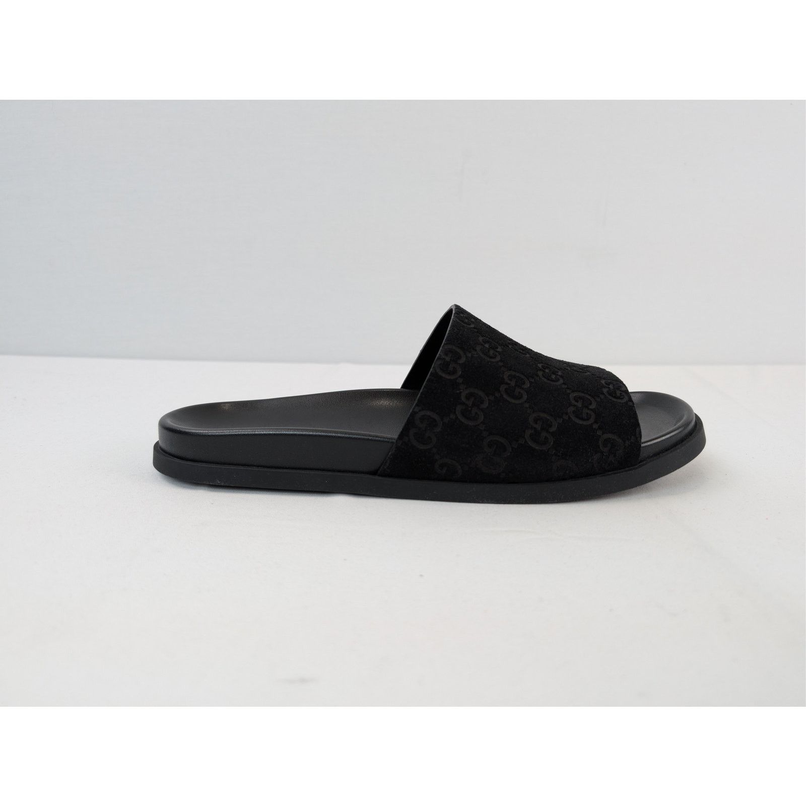 Gucci o1rshd1 Luxury Suede GG logo Slipper Slide Slider in Black Size US 7.5 / EU 40-41 - 4 Thumbnail