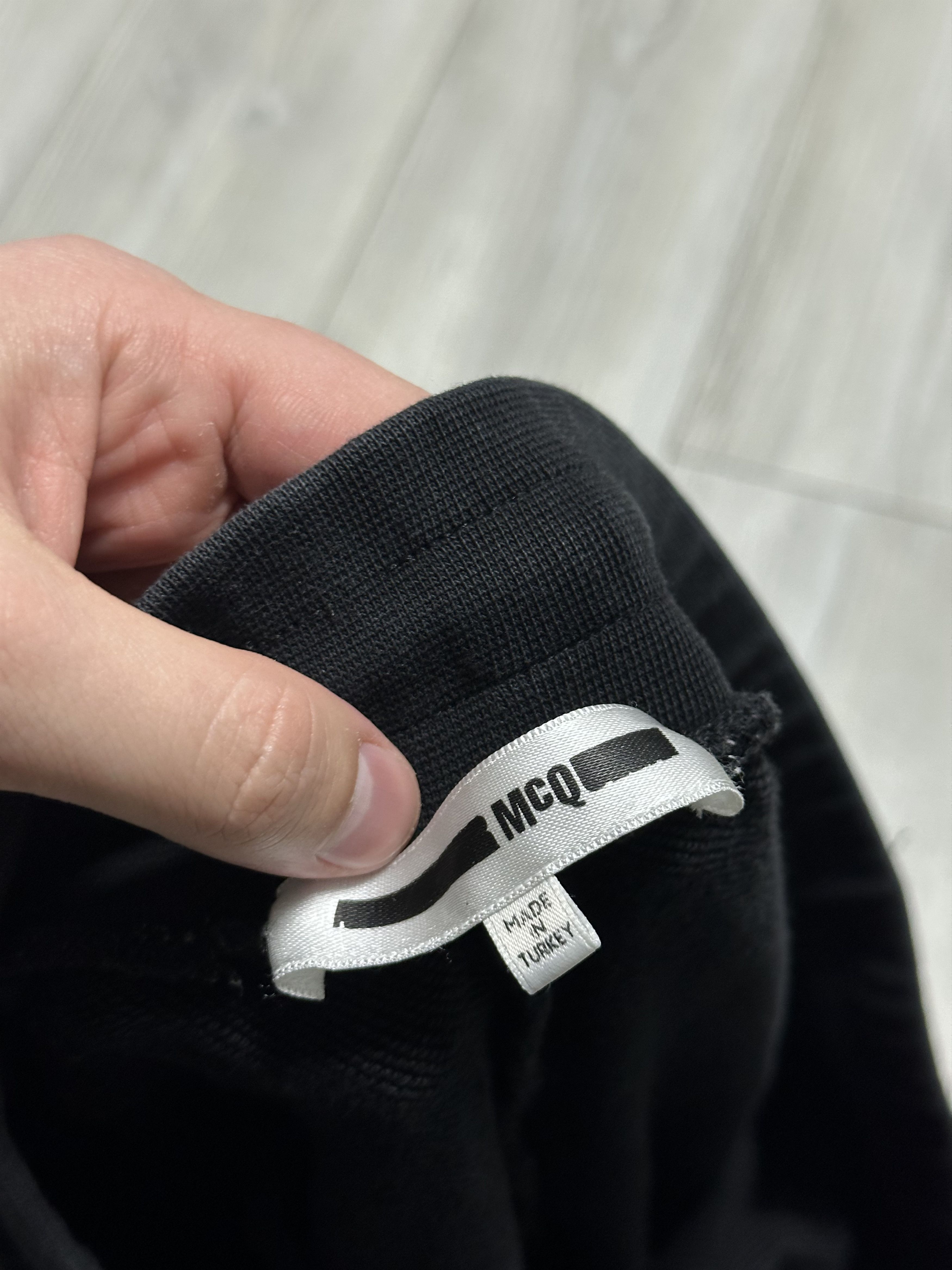 Alexander McQueen Alexander McQueen MCQ Track Suit Big Logo Sweatshirt Pants Size US XL / EU 56 / 4 - 13 Thumbnail