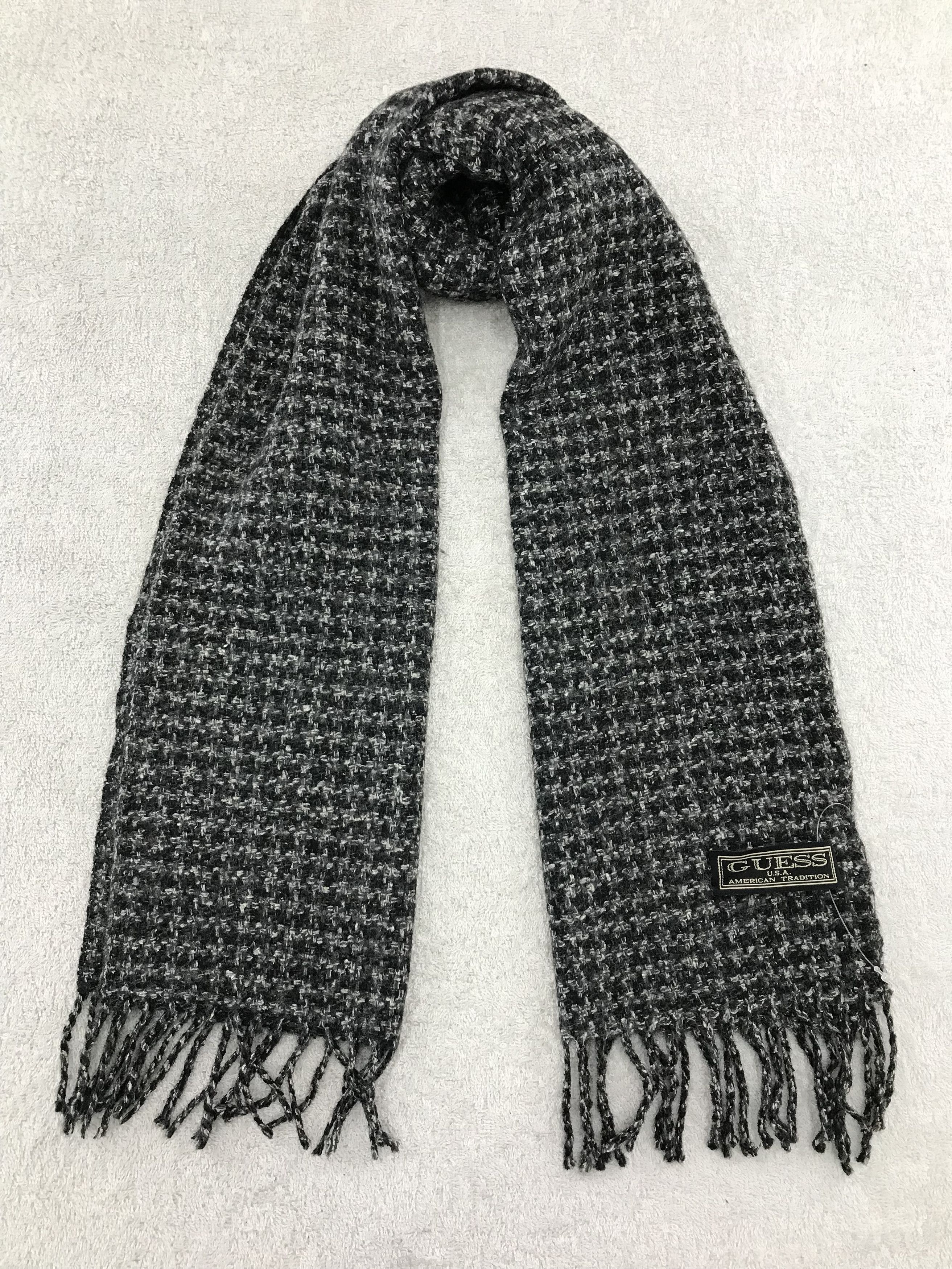 Vintage Guess Scarf / Muffler / Neckwear - WW1092 Size ONE SIZE - 1 Thumbnail