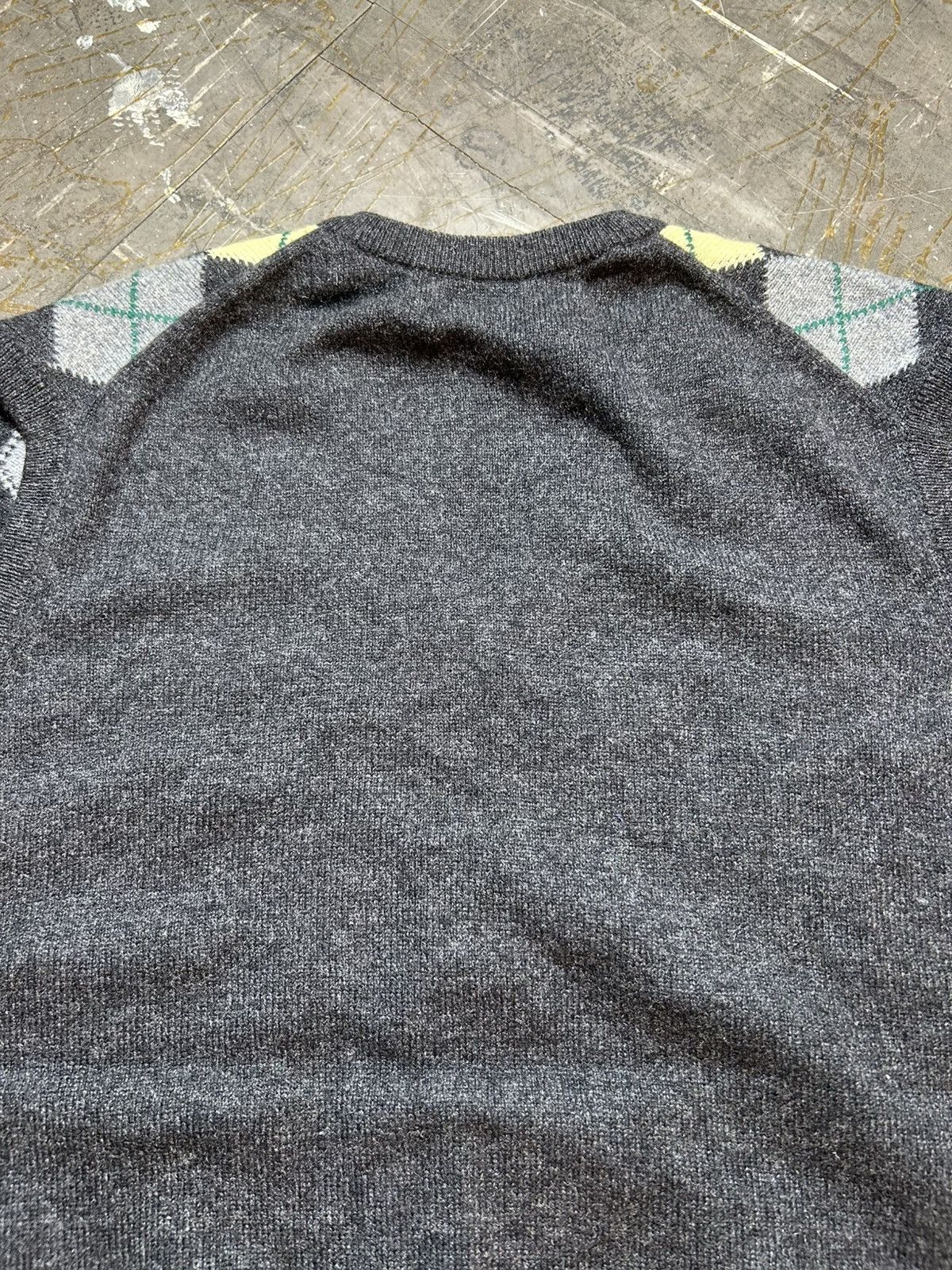 Lyle & Scott Lyle & Scott Knitted Wool V-Neck Sleeveless Size US M / EU 48-50 / 2 - 6 Thumbnail