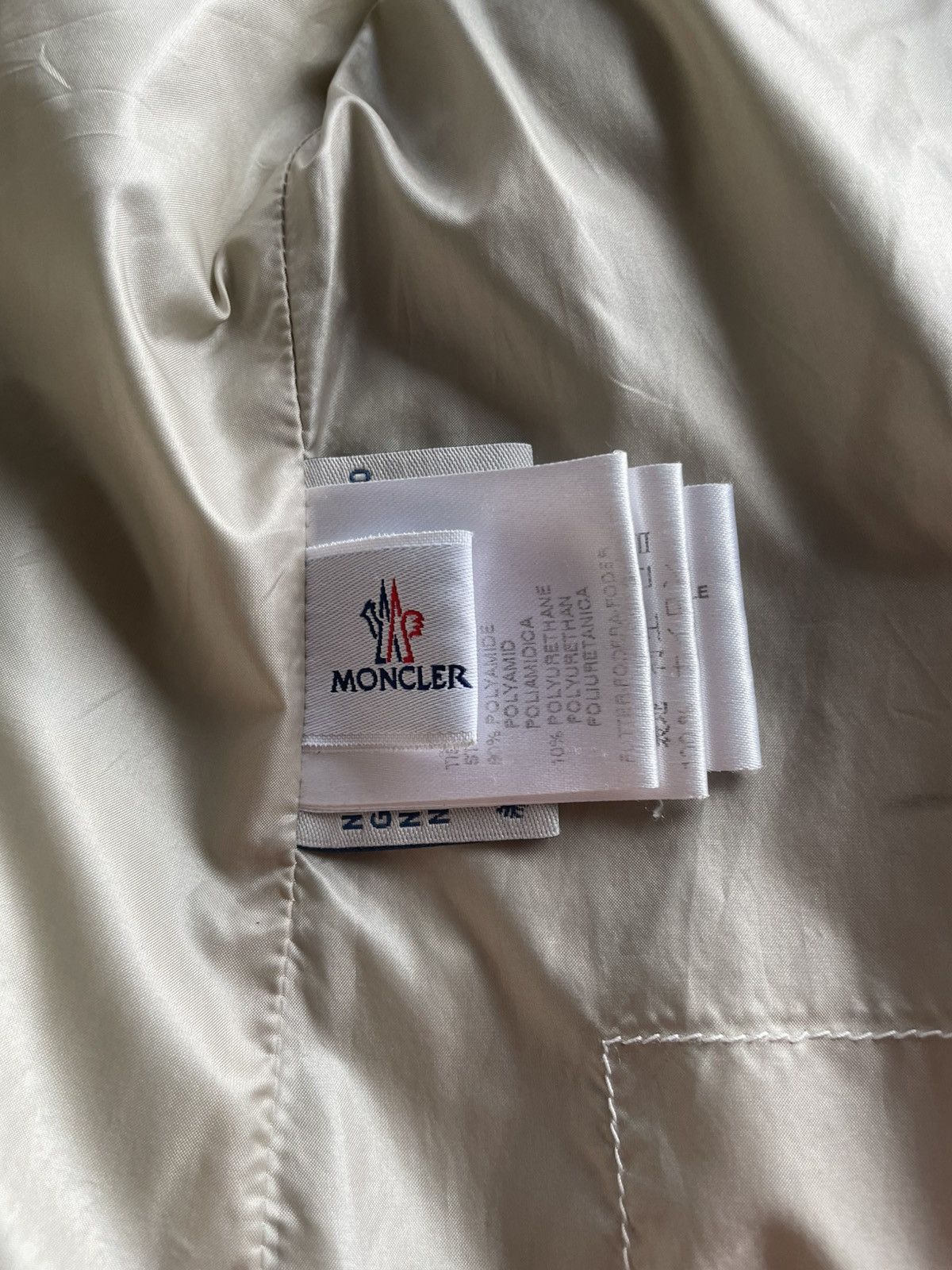 Moncler Moncler down Jacket | Size 3 fits S Size S / US 4 / IT 40 - 14 Thumbnail