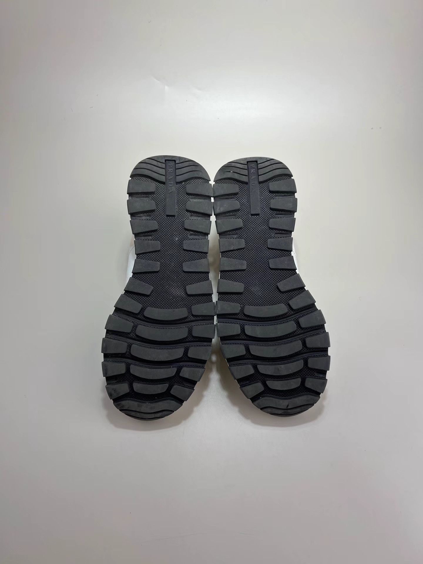 Prada PRADA White Sneakers Size US 9.5 / EU 42-43 - 6 Thumbnail