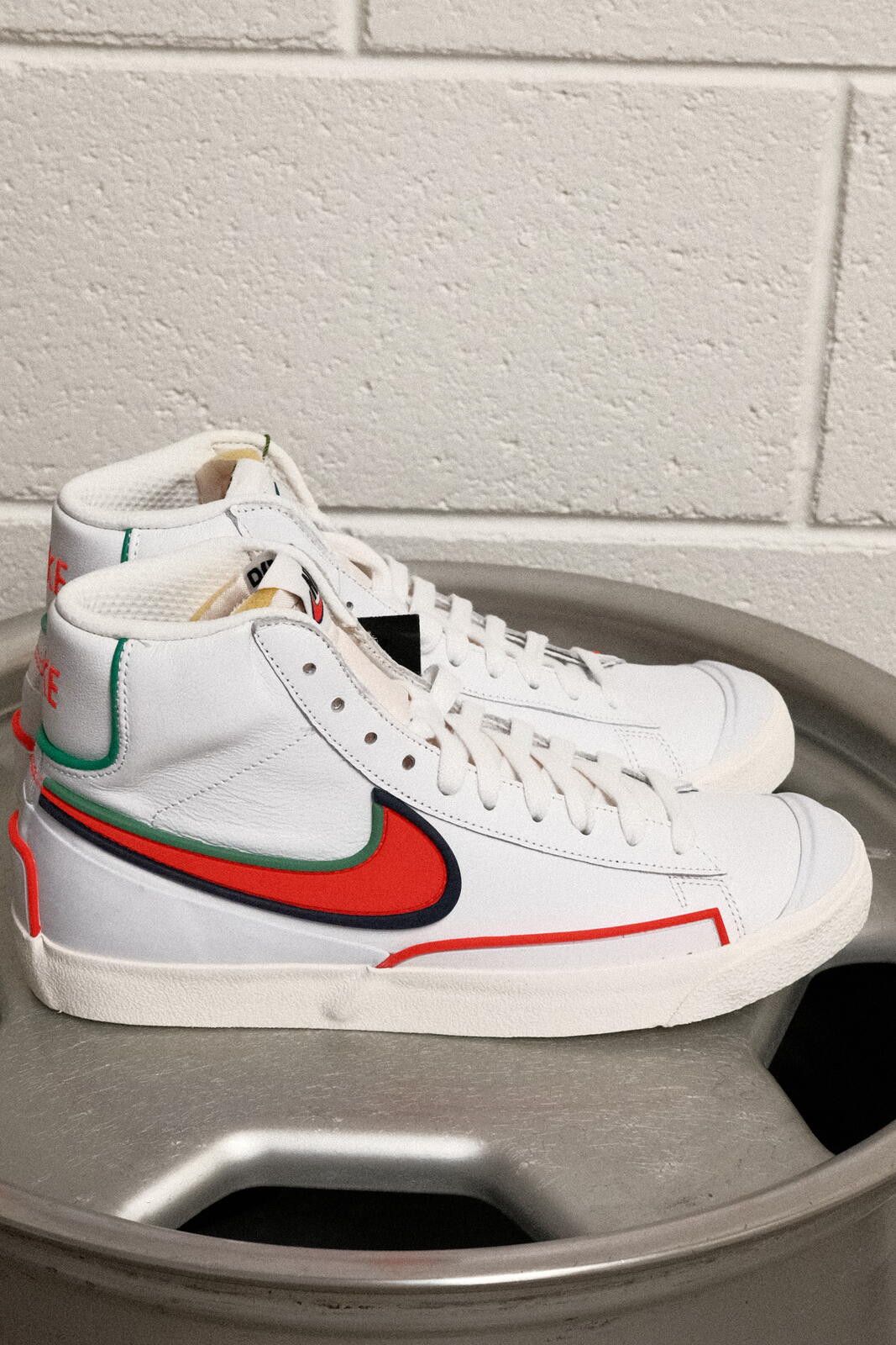 Nike Nike Blazer Mid '77 White/Red/Green Sneakers US 8.5 Size US 9 / EU 42 - 2 Thumbnail