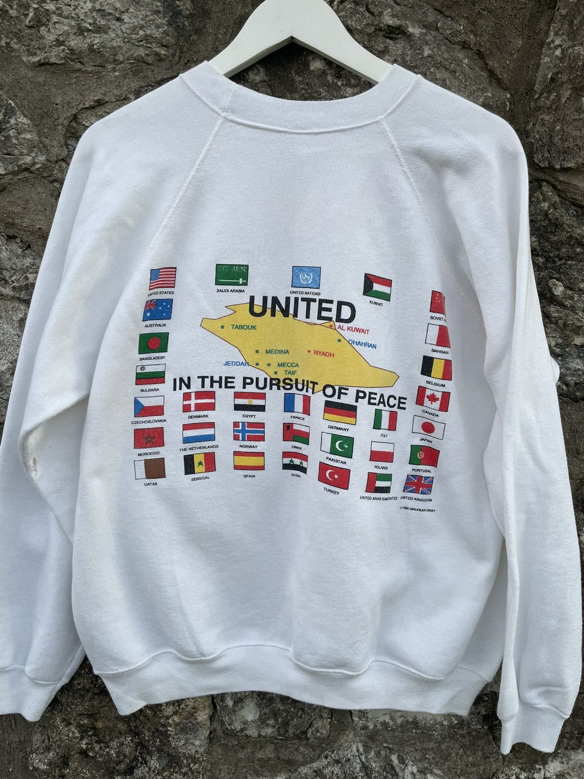 Vintage Vintage 1990 Operation Desert Shield Sweatshirt Size US XL / EU 56 / 4 - 2 Thumbnail