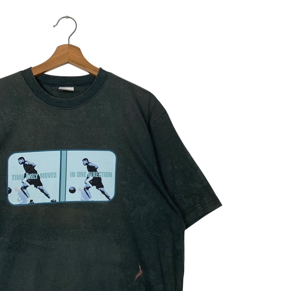Nike Vintage 90s Nike Football T-shirt Size US M / EU 48-50 / 2 - 6 Thumbnail