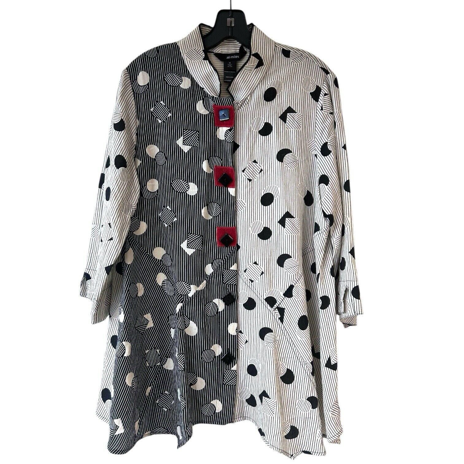 Designer Ali Miles Womens M Tunic Blouse Top Geometric Lagenlook Size M / US 6-8 / IT 42-44 - 1 Thumbnail