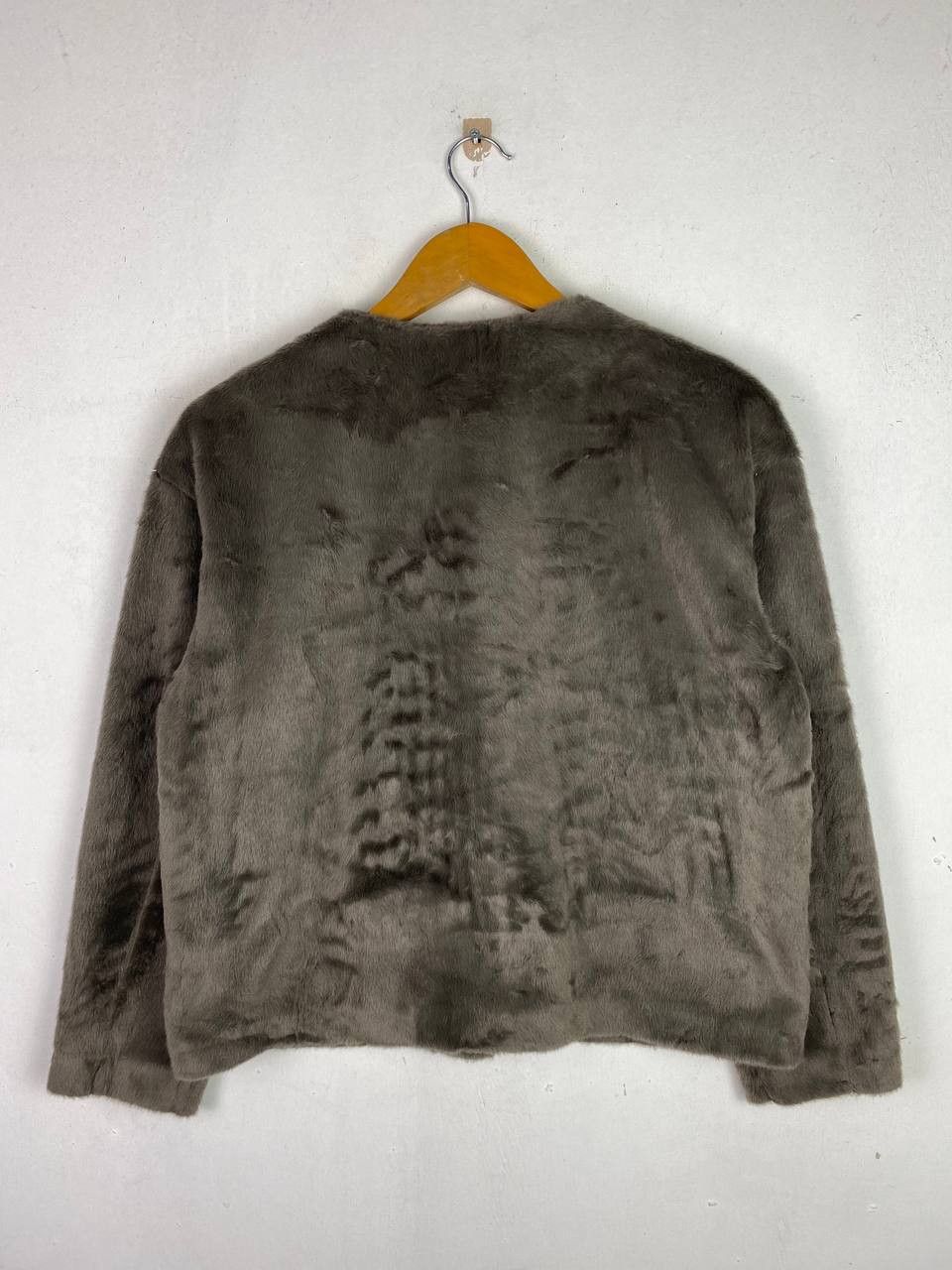 uniqlo japanese brands faux fur jacket nice design