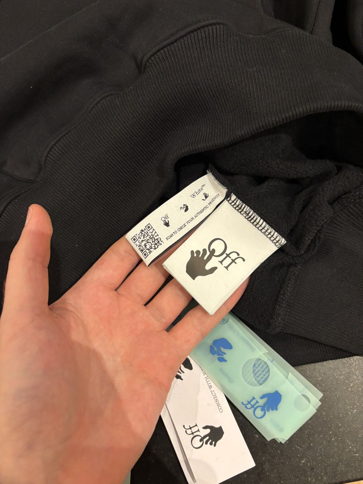 Off-White Off white brush arrow hoodie black Size US S / EU 44-46 / 1 - 5 Thumbnail