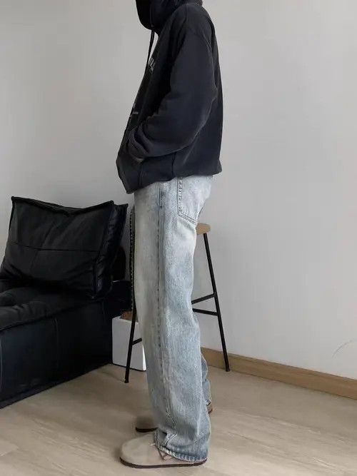Japanese Brand Vintage Street Washed and Aged Casual Light Blue Jeans Size US 34 / EU 50 - 4 Thumbnail