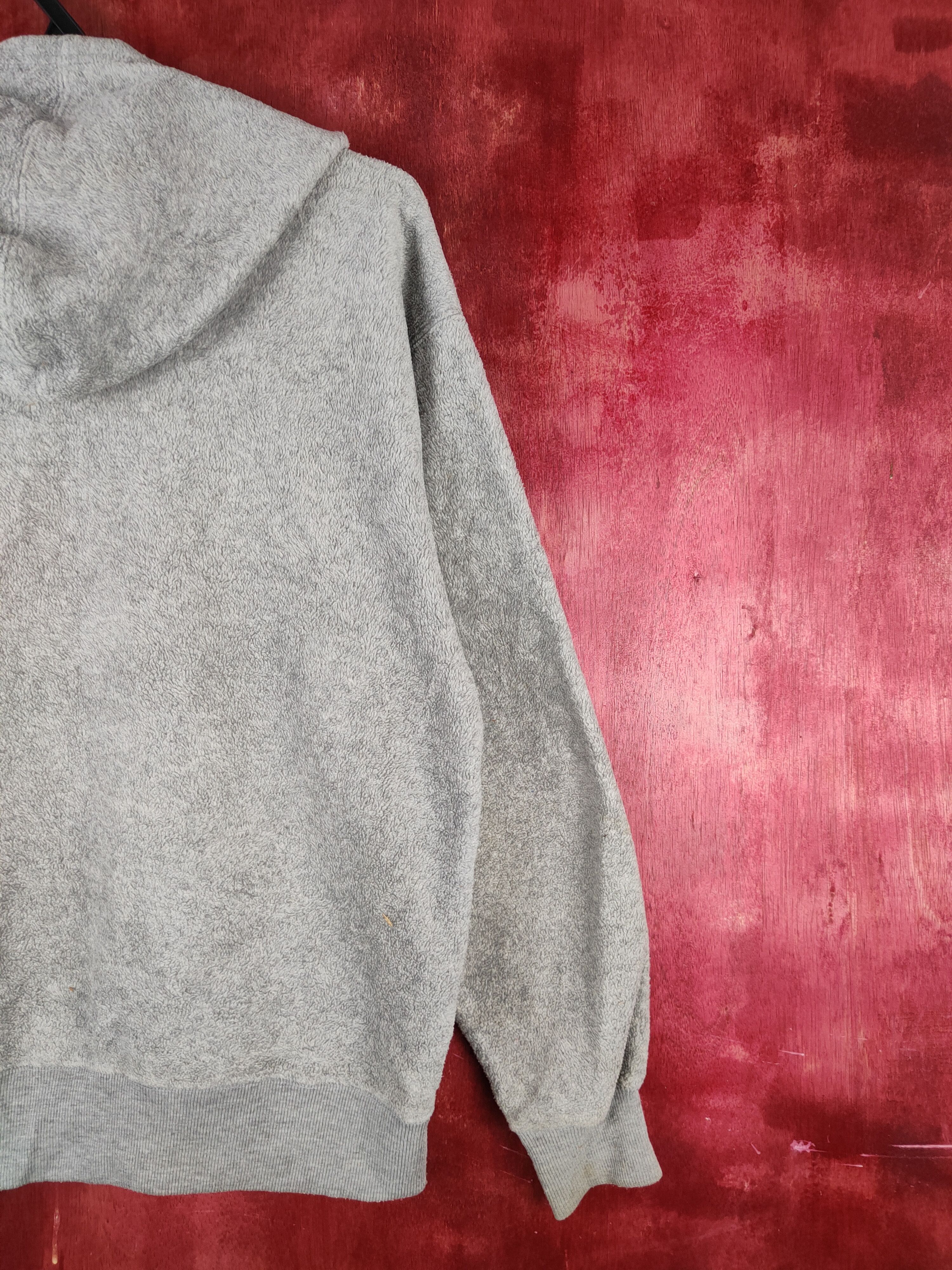 Disney × Mickey Mouse × Vintage Disney Gray Mickey Mouse Fur Mohair Hoodie Sweatshirt #S1504 Size US M / EU 48-50 / 2 - 10 Thumbnail