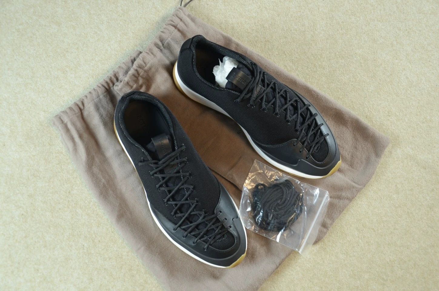 Bottega Veneta Bottega Veneta Daniel Lee Black Asymmetric Design Sneaker Size US 11 / EU 44 - 2 Thumbnail