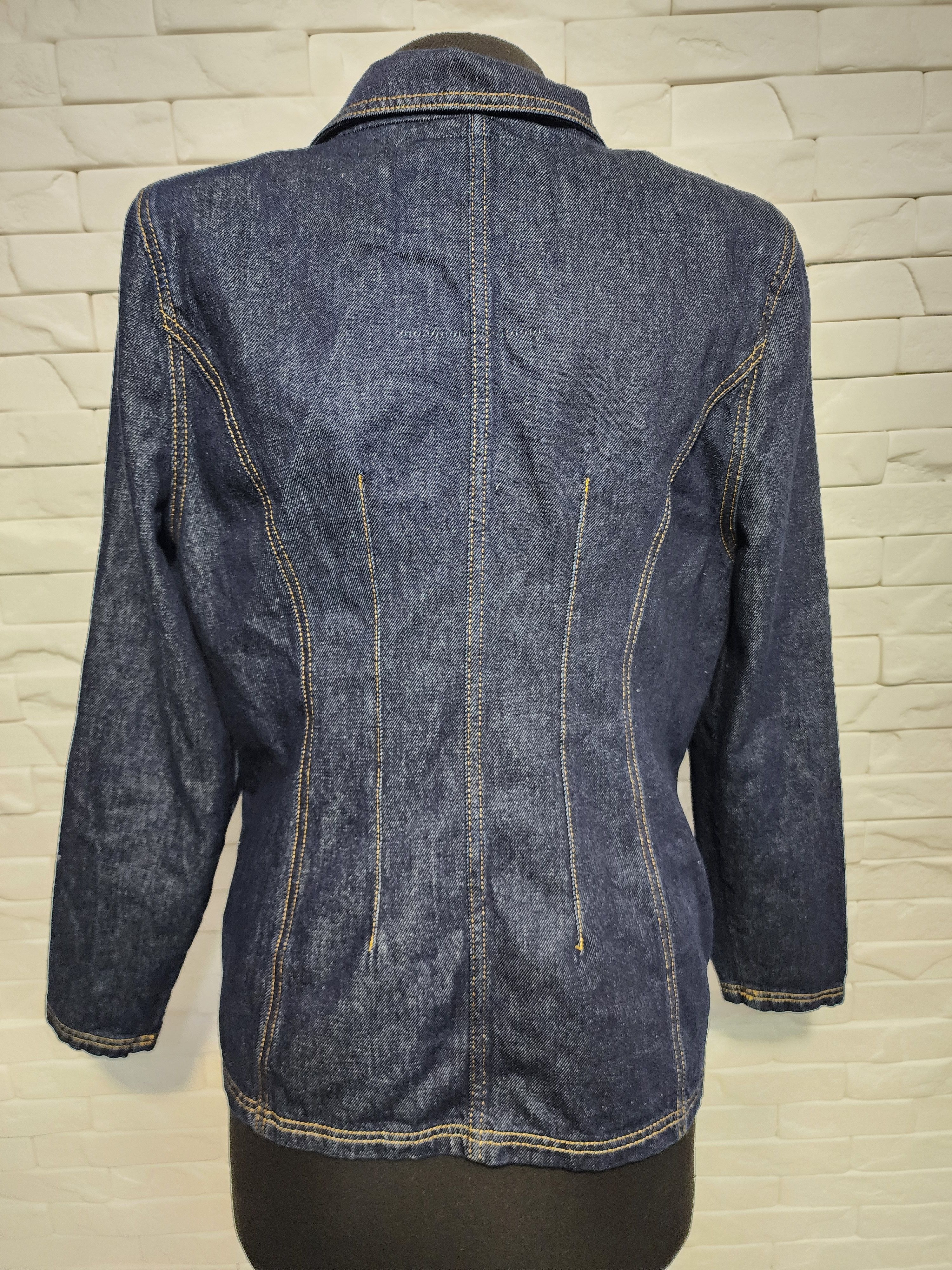 River Island Women's denim jacket with gold buttons. Size XL / US 12-14 / IT 48-50 - 4 Thumbnail