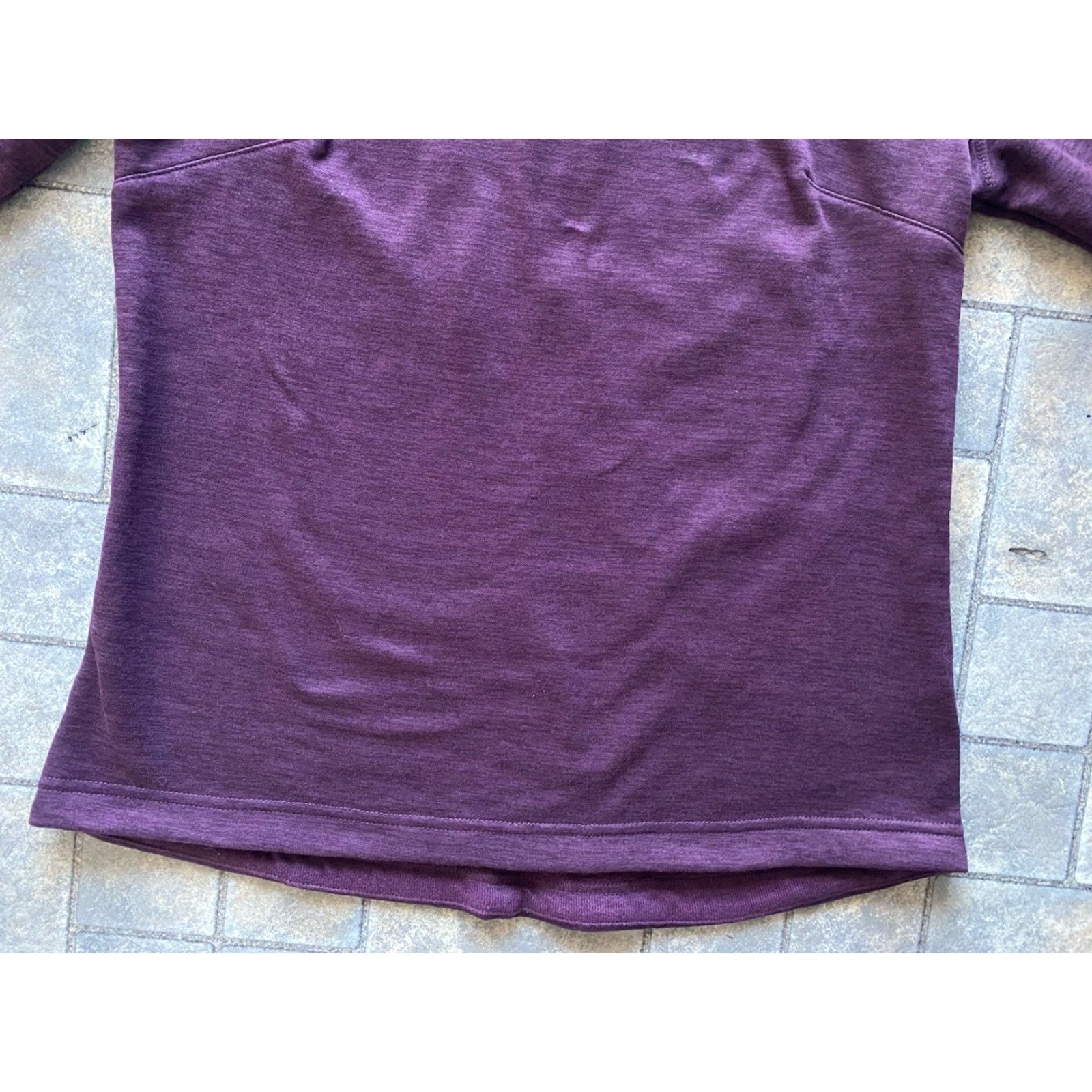 The North Face The North Face Sweatshirt Women’s Purple S Blackberry Wine Heather Pullover Regular Long Sleeve Activewear Size S Size S / US 4 / IT 40 - 3 Thumbnail