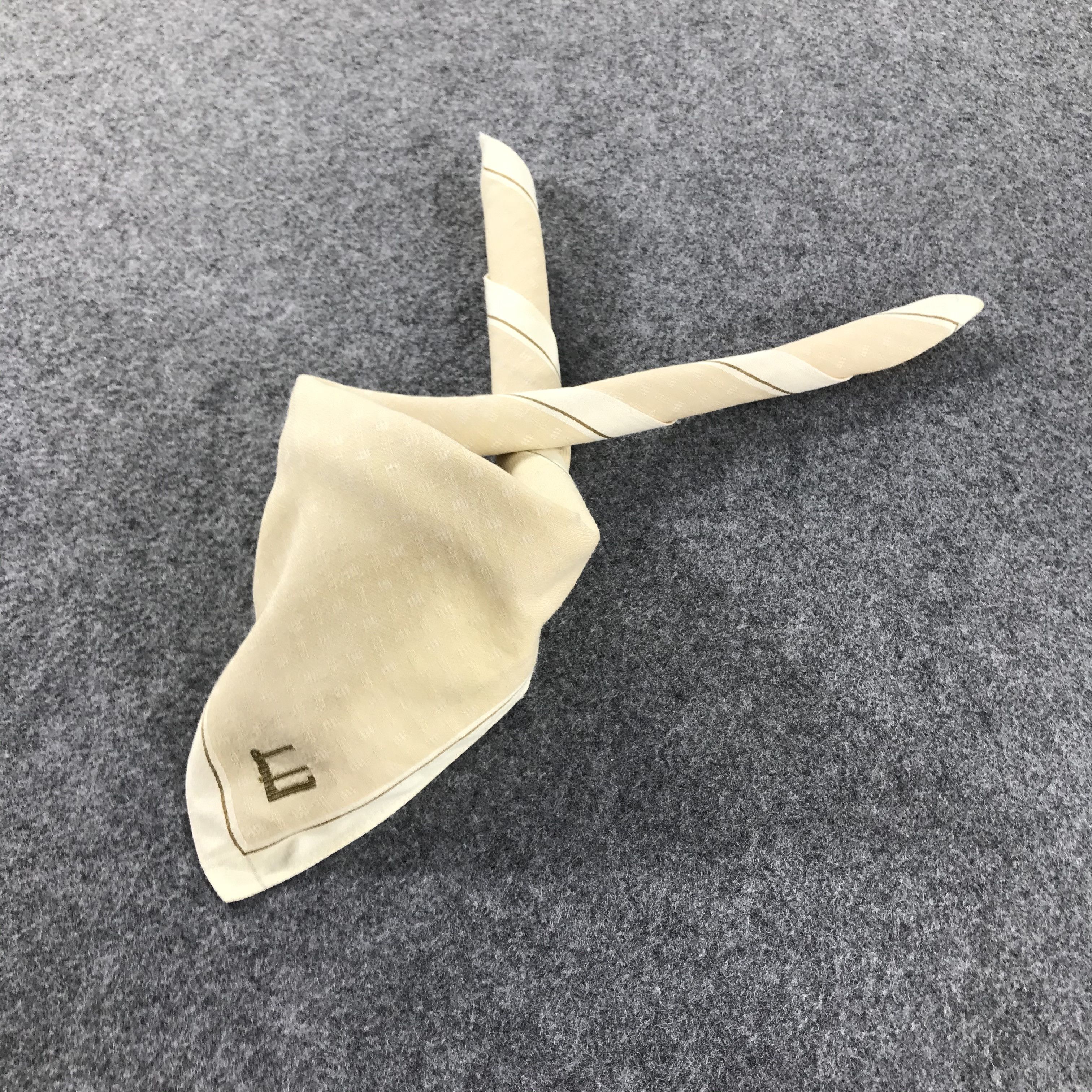 Alfred Dunhill × Vintage Dunhill Handkerchief Neckerchief Bandana H243 Size ONE SIZE - 2 Thumbnail