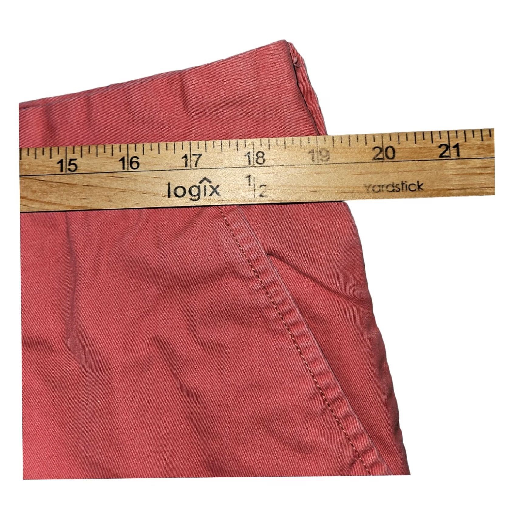 Tommy Hilfiger Tommy Hilfiger Chino Shorts Mens 38 Mauve Classic Fit Casual Preppy Golf Travel Size US 38 / EU 54 - 3 Thumbnail