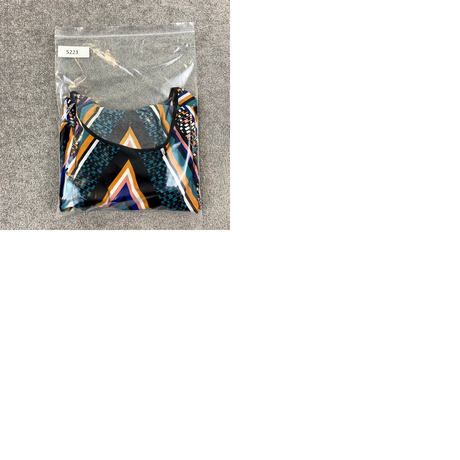 Bob Mackie BOB MACKIE Shirt Womens 2X Colorful Abstract Art-To-Wear 3/4 Sleeve Tunic Top Size XXL / US 16-18 / IT 52-54 - 9 Thumbnail
