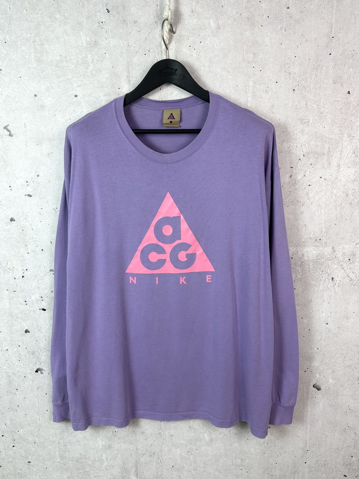 Nike ACG Nike ACG Purple Centre Logo Cotton Me’s Long Sleeve Size US L / EU 52-54 / 3 - 1 Thumbnail