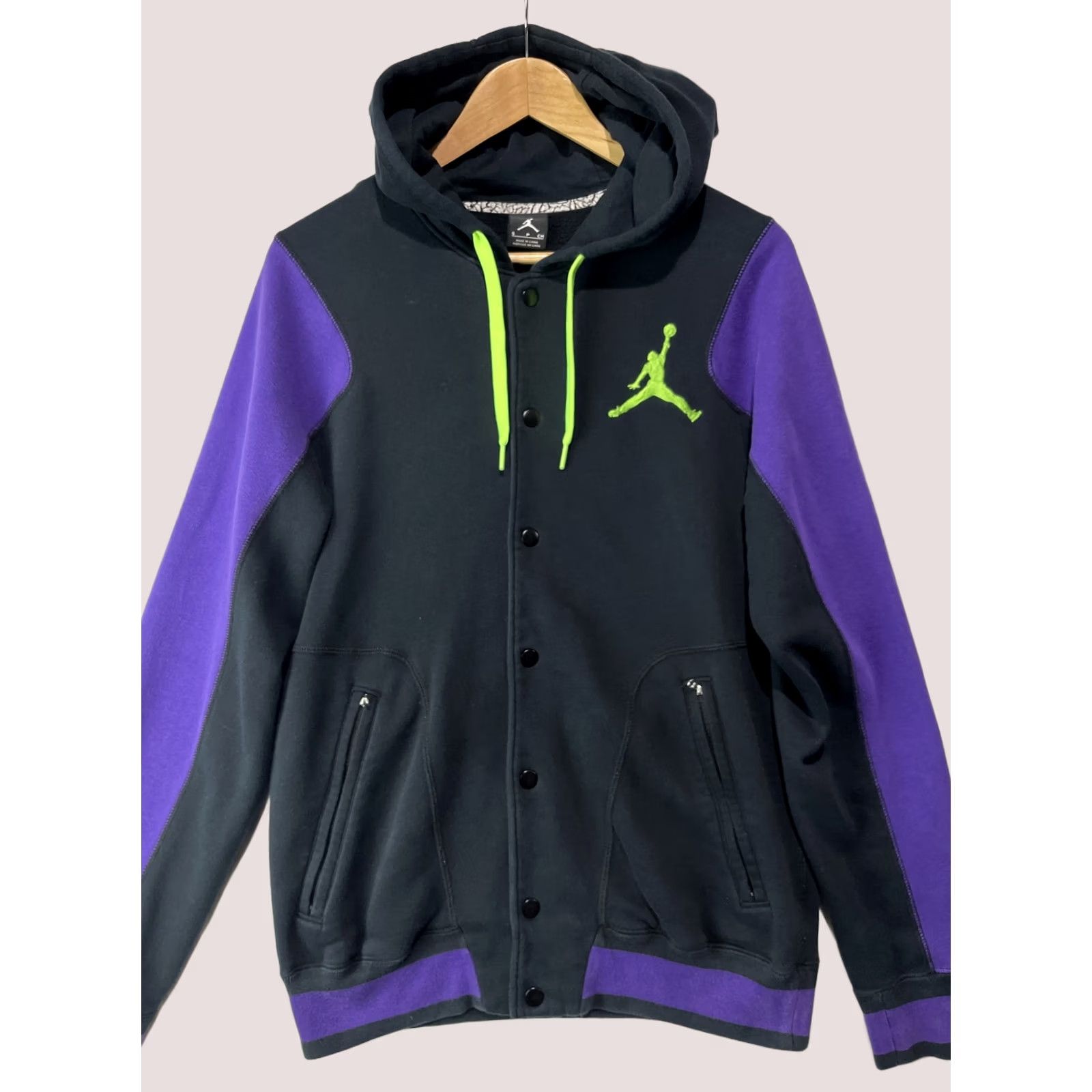 Jordan Brand Air Jordan Jacket Mens Small Black Purple Varsity Hoodie 2.0 Joker Elephant Nike Size US S / EU 44-46 / 1 - 1 Thumbnail