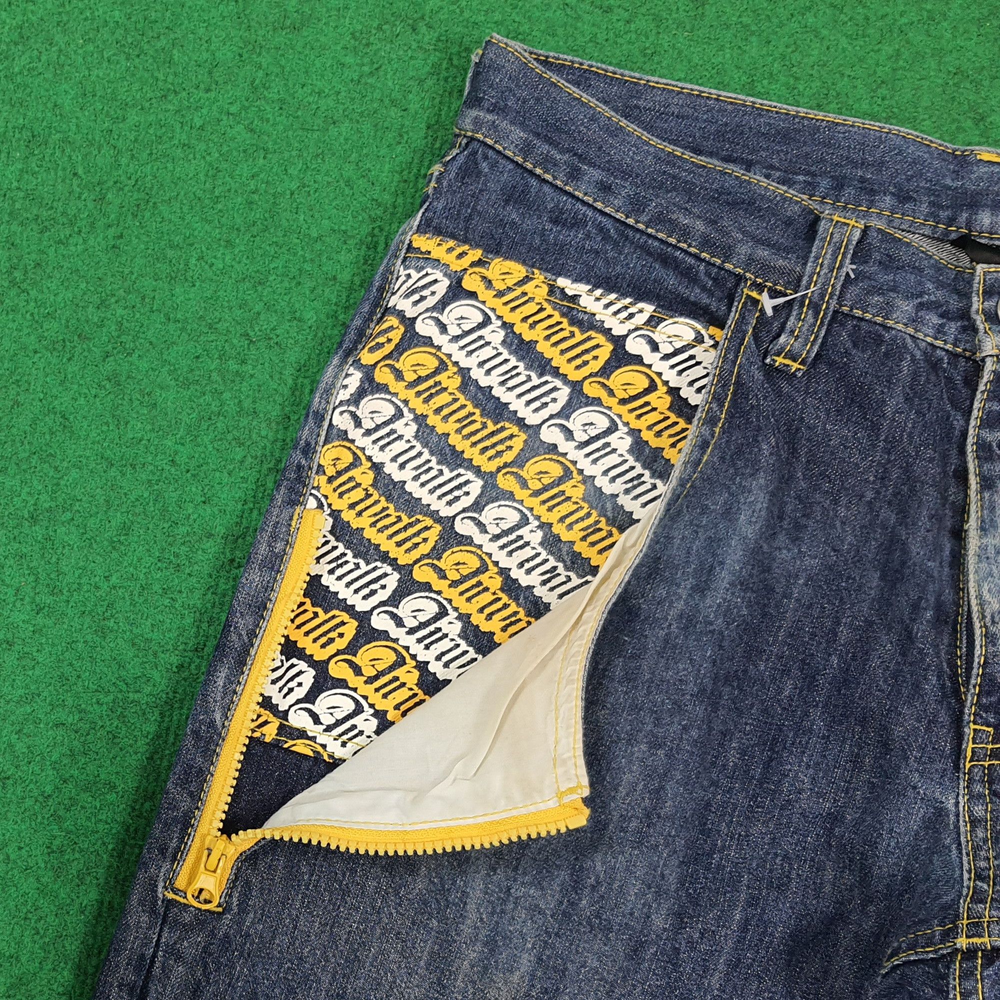 Airwalk Vintage Airwalk Skater Distressed Graphic Jeans C297N29 Size US 32 / EU 48 - 8 Thumbnail