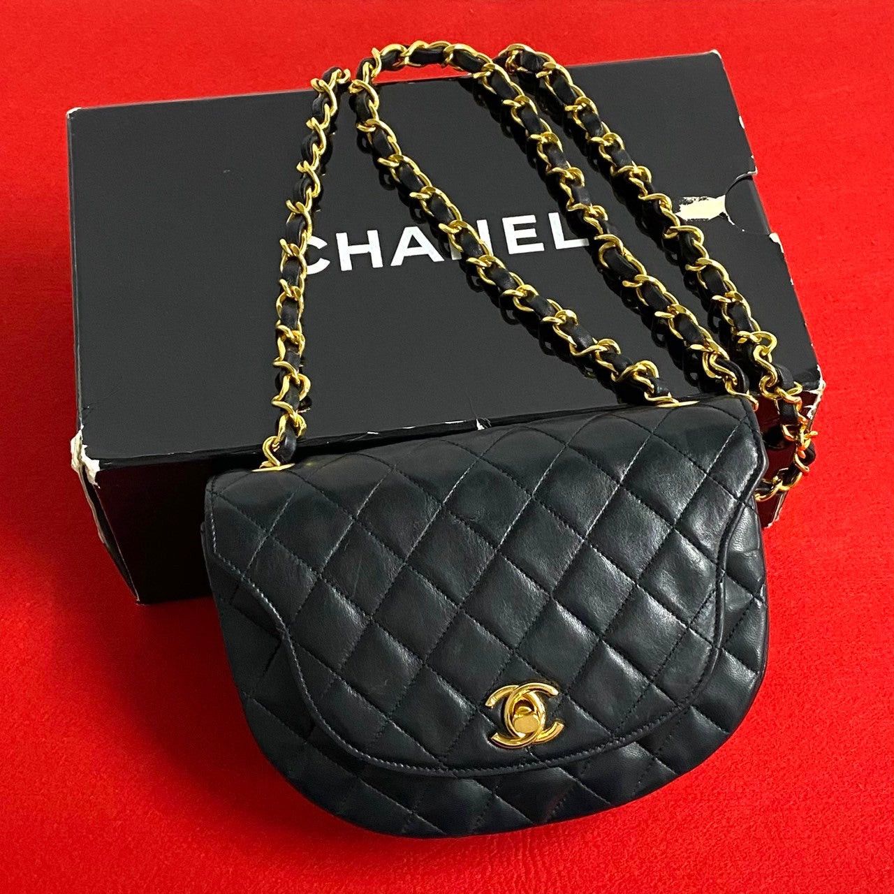 Chanel Chanel Shoulder Bag Black Leather Size ONE SIZE - 1 Thumbnail