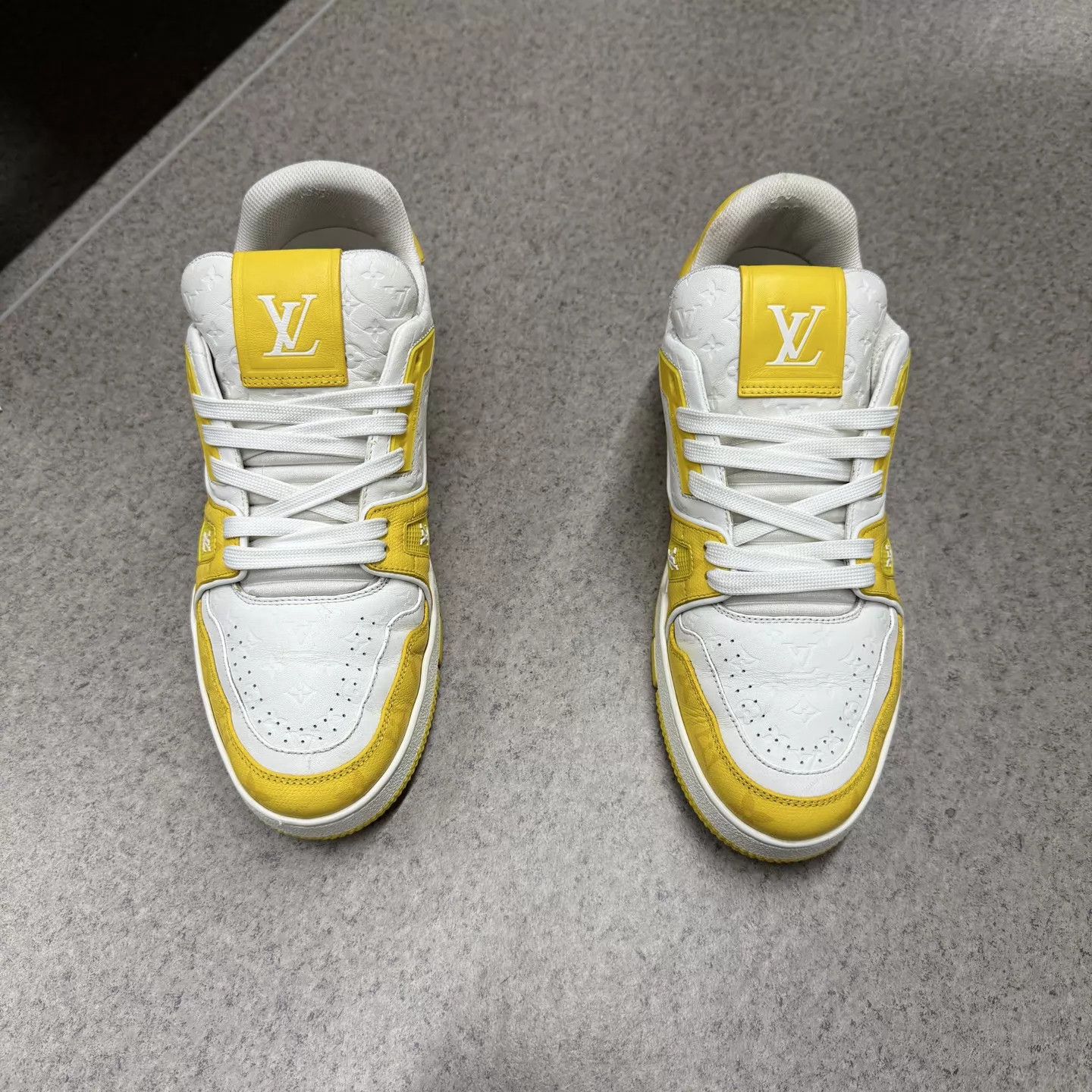 Louis Vuitton LV Trainer White Yellow Embossed 6.5/40.5 Size US 7.5 / EU 40-41 - 5 Thumbnail