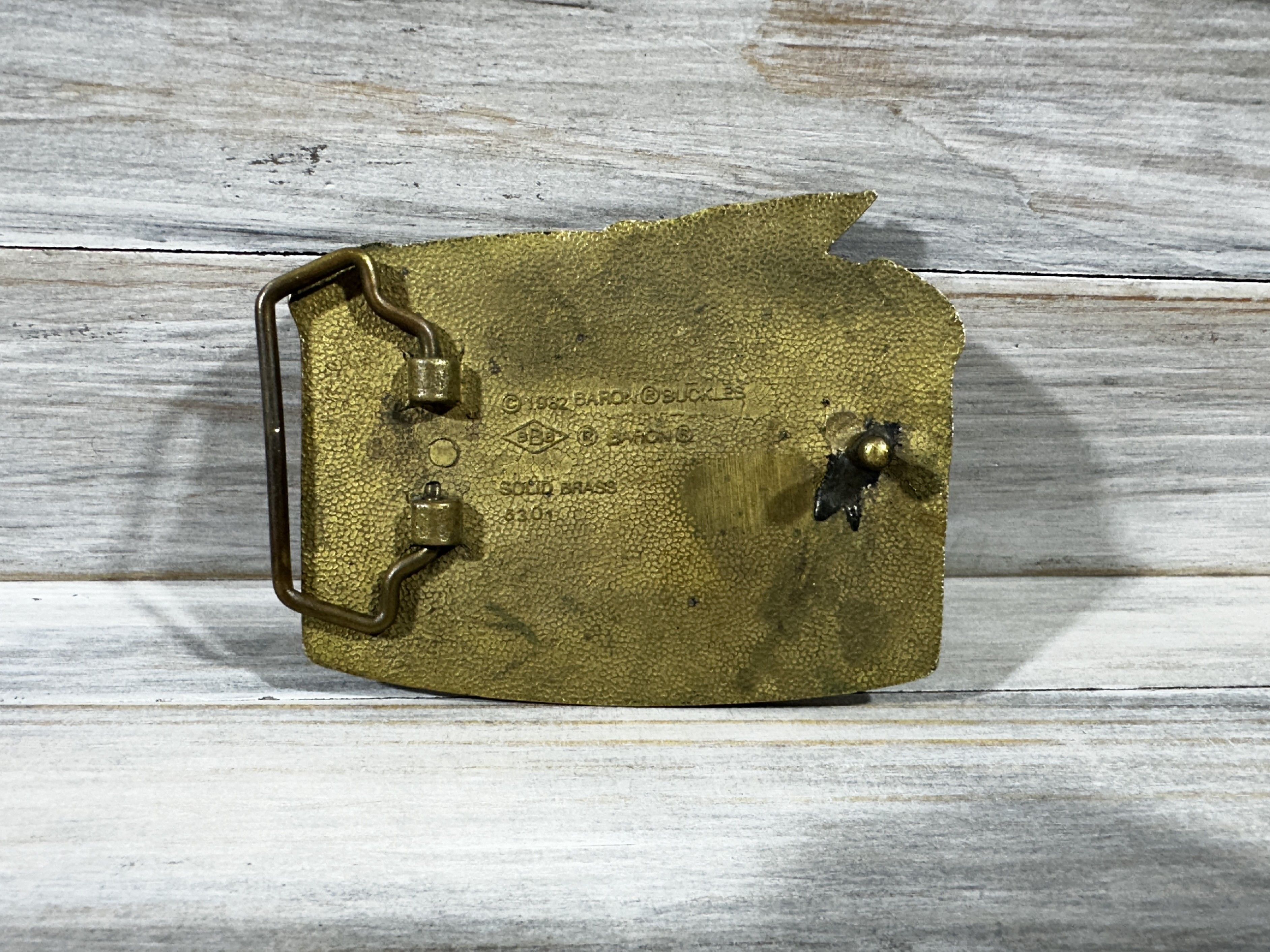 Vintage Vintage U.S. Marines 1982 Brass Belt Buckle IWO JIMA 1945 Size ONE SIZE - 9 Thumbnail
