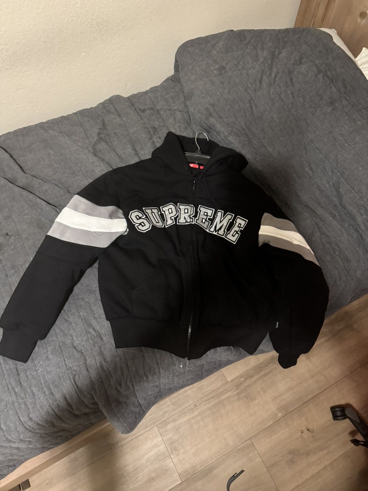 Supreme Supreme Filled Zip Up Jacket Size US S / EU 44-46 / 1 - 1 Thumbnail