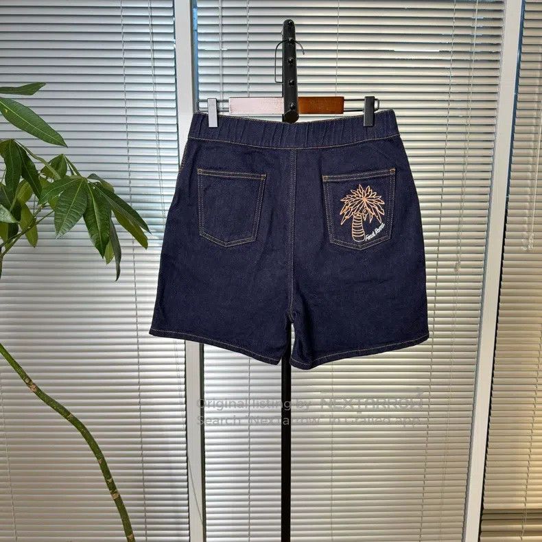 Fendi Fendi Embroidered Denim Shorts Size 27" / US 4 / IT 40 - 2 Thumbnail