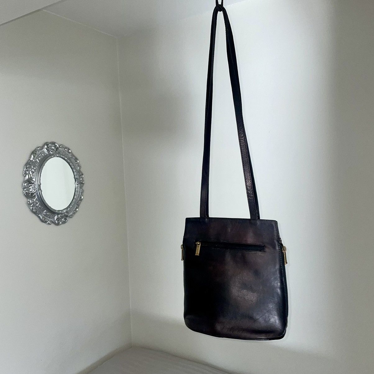 image of Guidi Leather Bag in Black, Women's