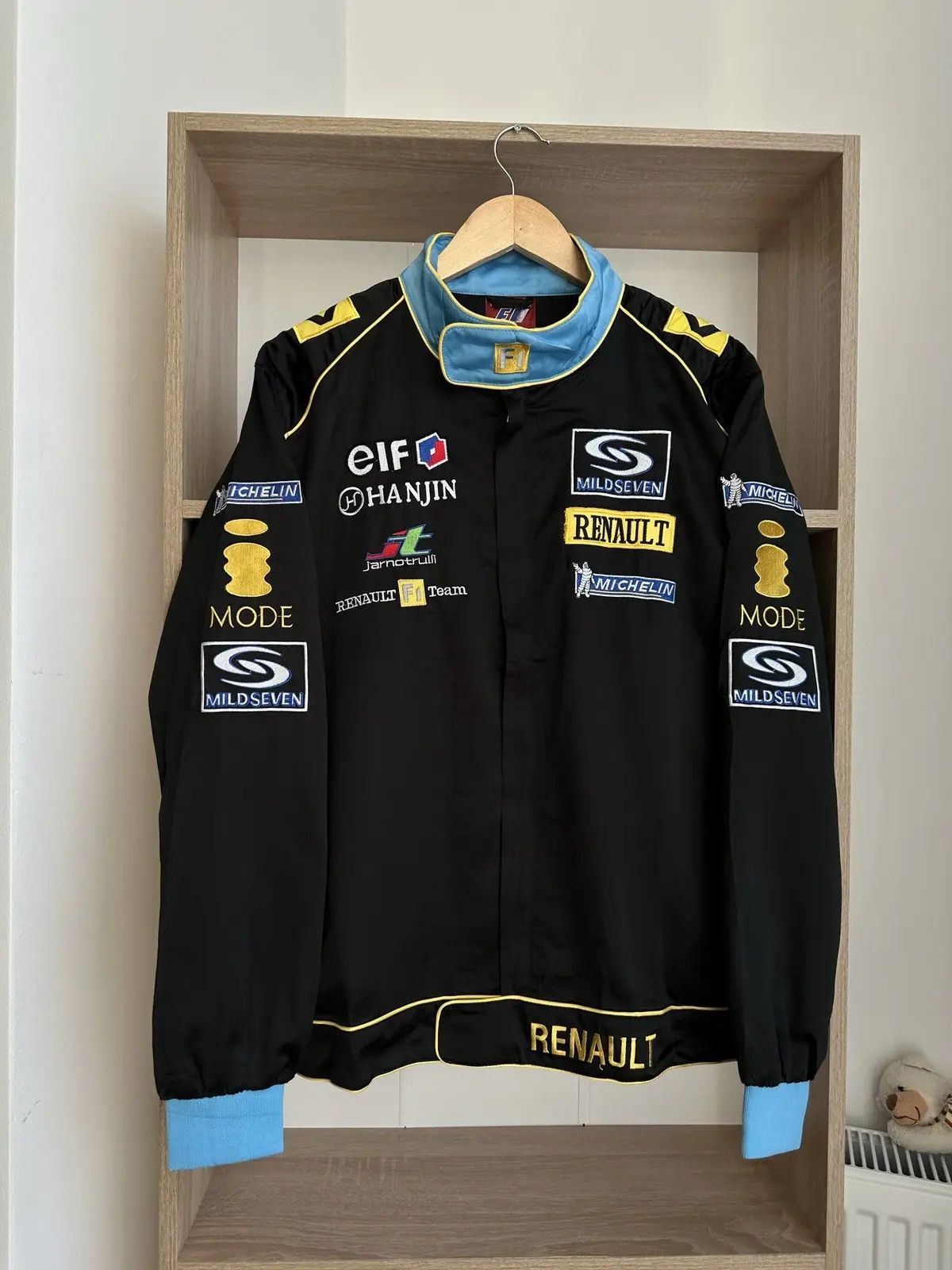 Formula 1 × Vintage Vintage Renault F1Team Racing Mild Seven Formula Uno Jacket Size US L / EU 52-54 / 3 - 4 Thumbnail