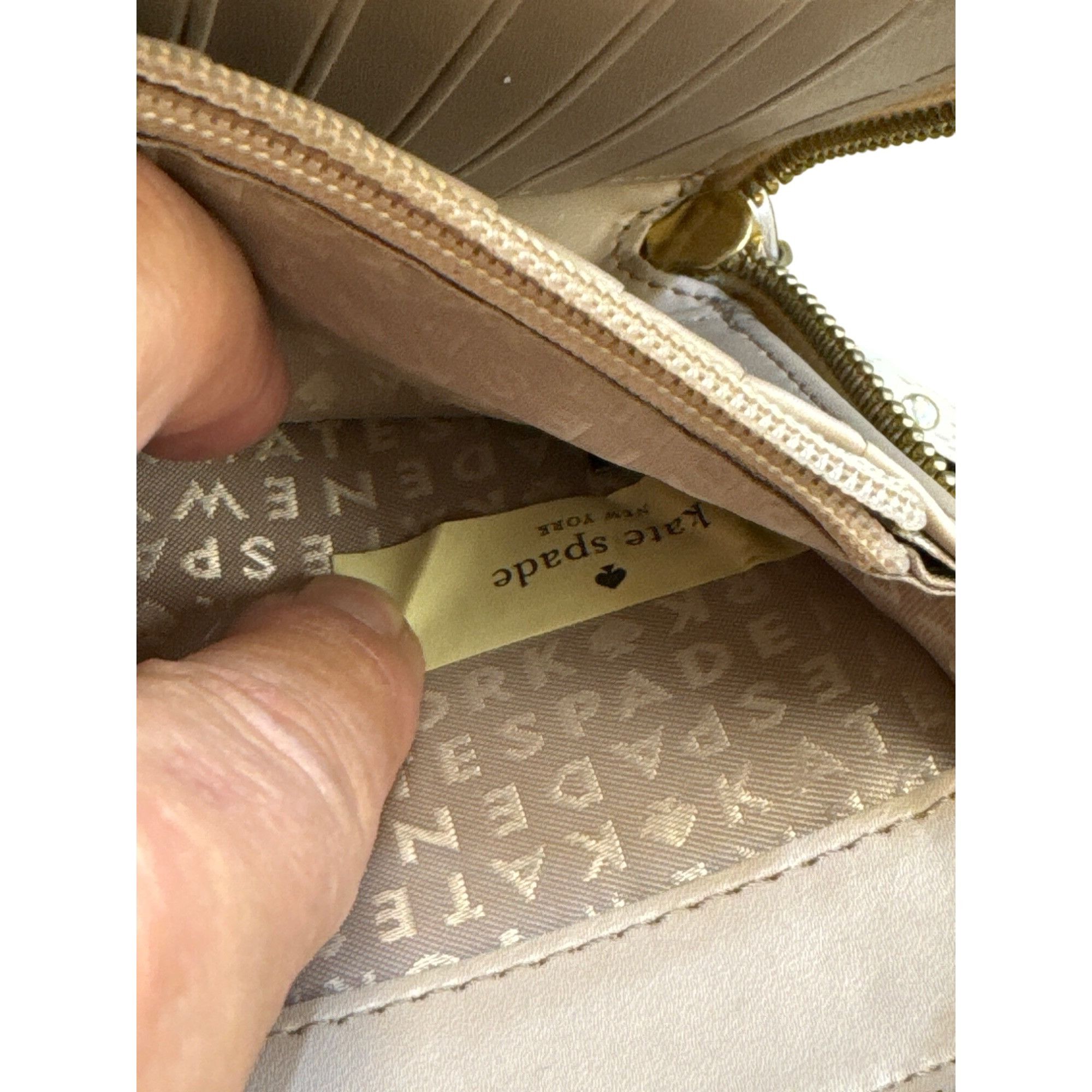 Kate Spade Kate Spade New York Womens Tan Leather Wallet With Zip Closu Size ONE SIZE - 9 Thumbnail