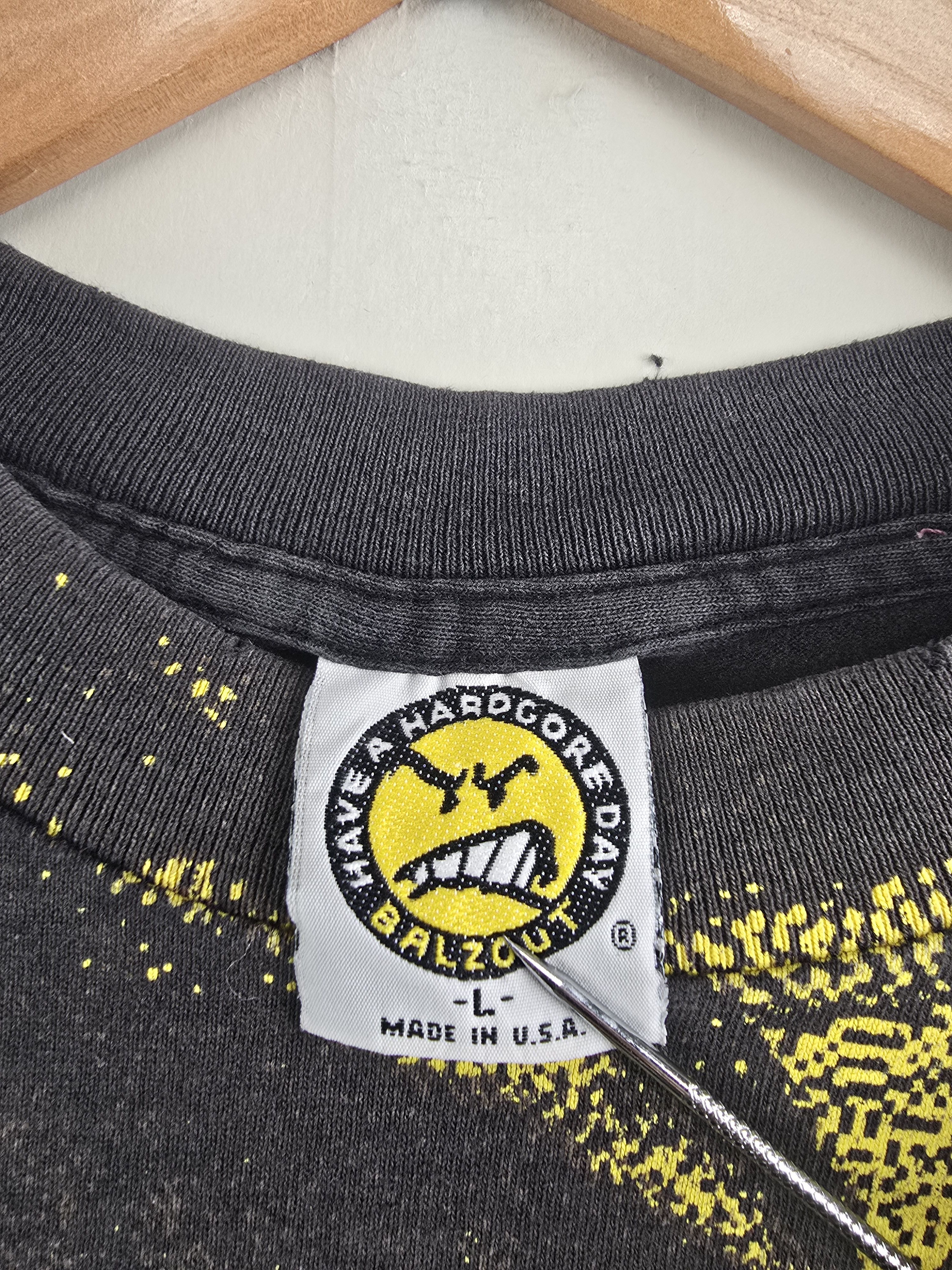 Band Tees × Bob Marley × Vintage 1995 Bob Marley All over print Smoke Herb Babylon Fall L Size US L / EU 52-54 / 3 - 6 Thumbnail
