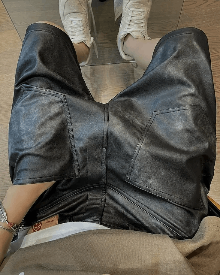 Japanese Brand × Vintage Avant garde reverse front fade pu leather loose baggy shorts Size US 34 / EU 50 - 3 Thumbnail