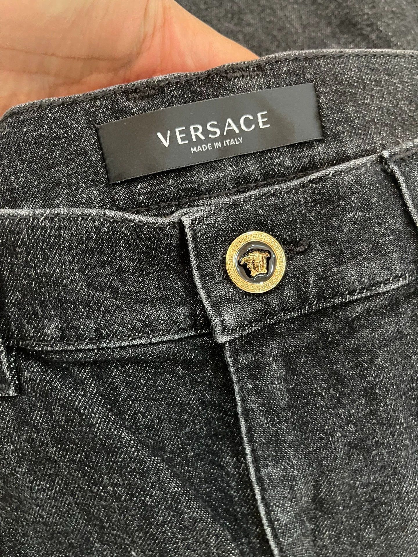 Versace Versace 2024 Men's Jeans Gold/Black Logo Waist Greek Key 35 Size US 35 - 4 Thumbnail