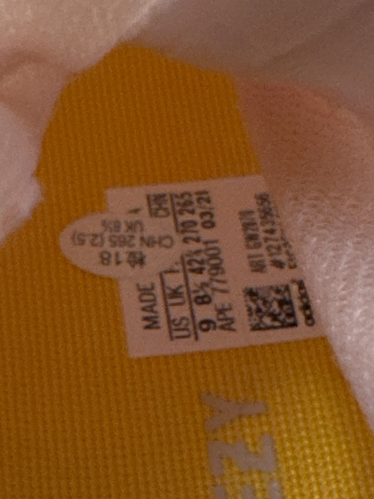Yeezy Yeezy 350 V2 Size US 9 / EU 42 - 7 Thumbnail