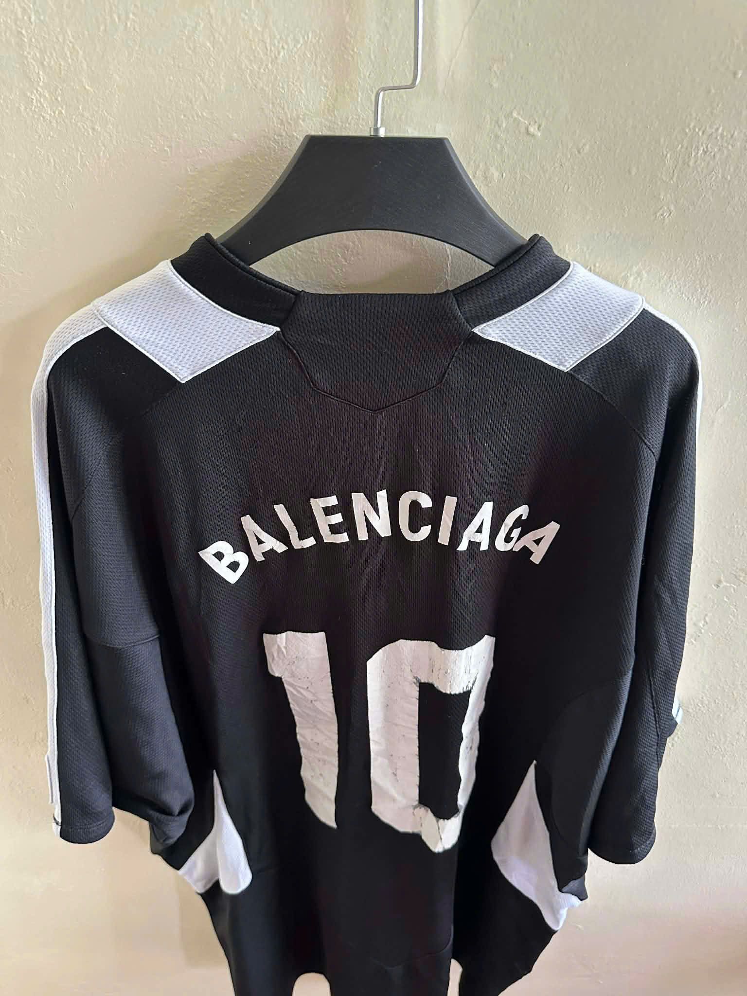Balenciaga T SHIRT BALENCIAGA Size US M / EU 48-50 / 2 - 3 Thumbnail