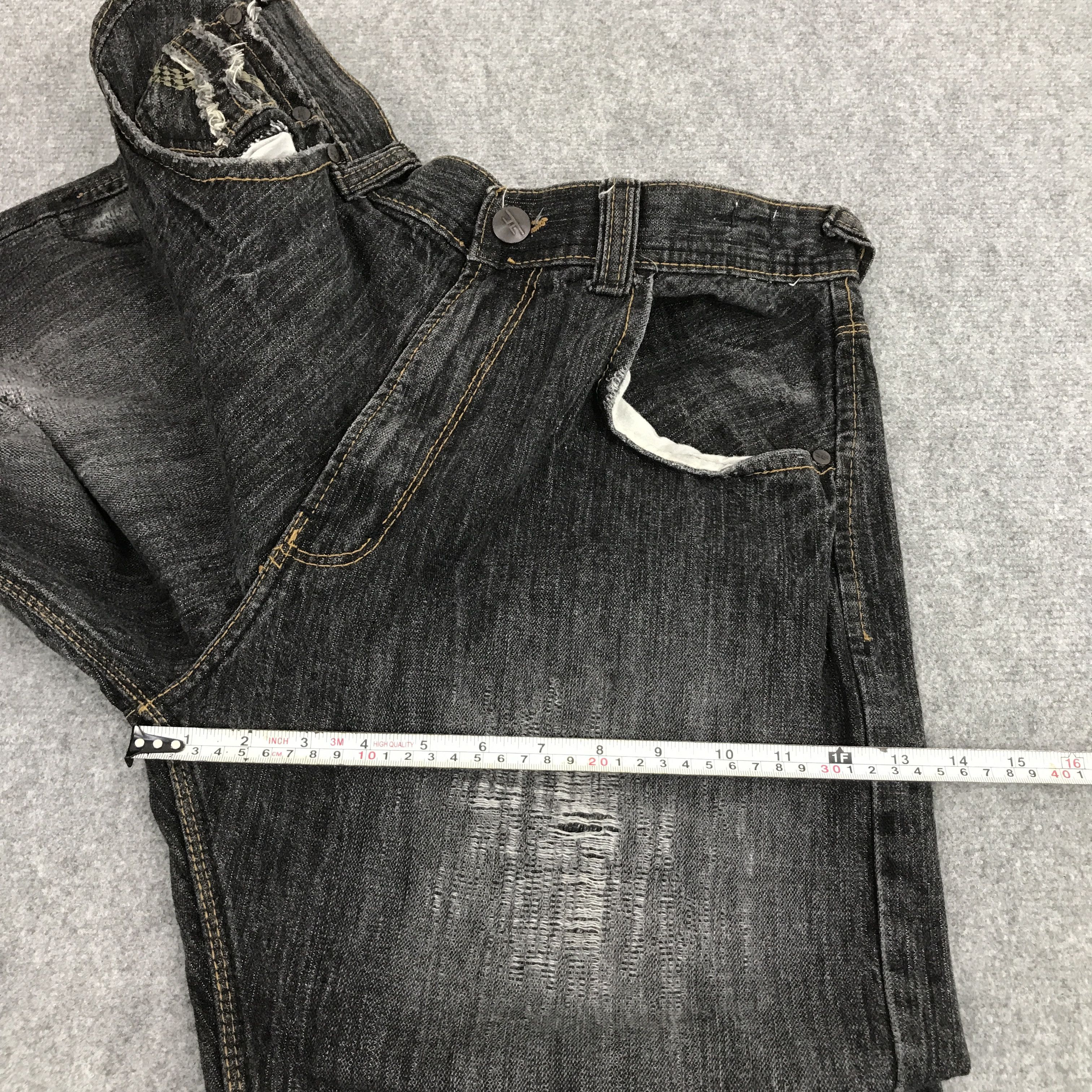 Japanese Brand BLACK DENIM JAPAN DISTRESEED JEANS PANTS Size US 36 / EU 52 - 11 Thumbnail