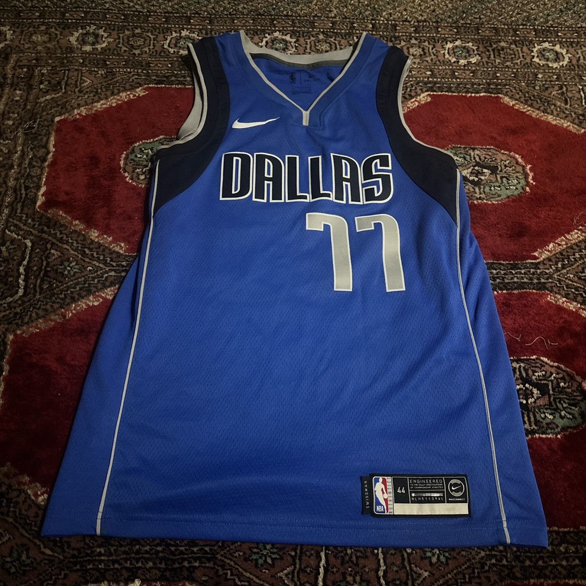 NBA Luka doncic swingman jersey Size US M / EU 48-50 / 2 - 1 Thumbnail