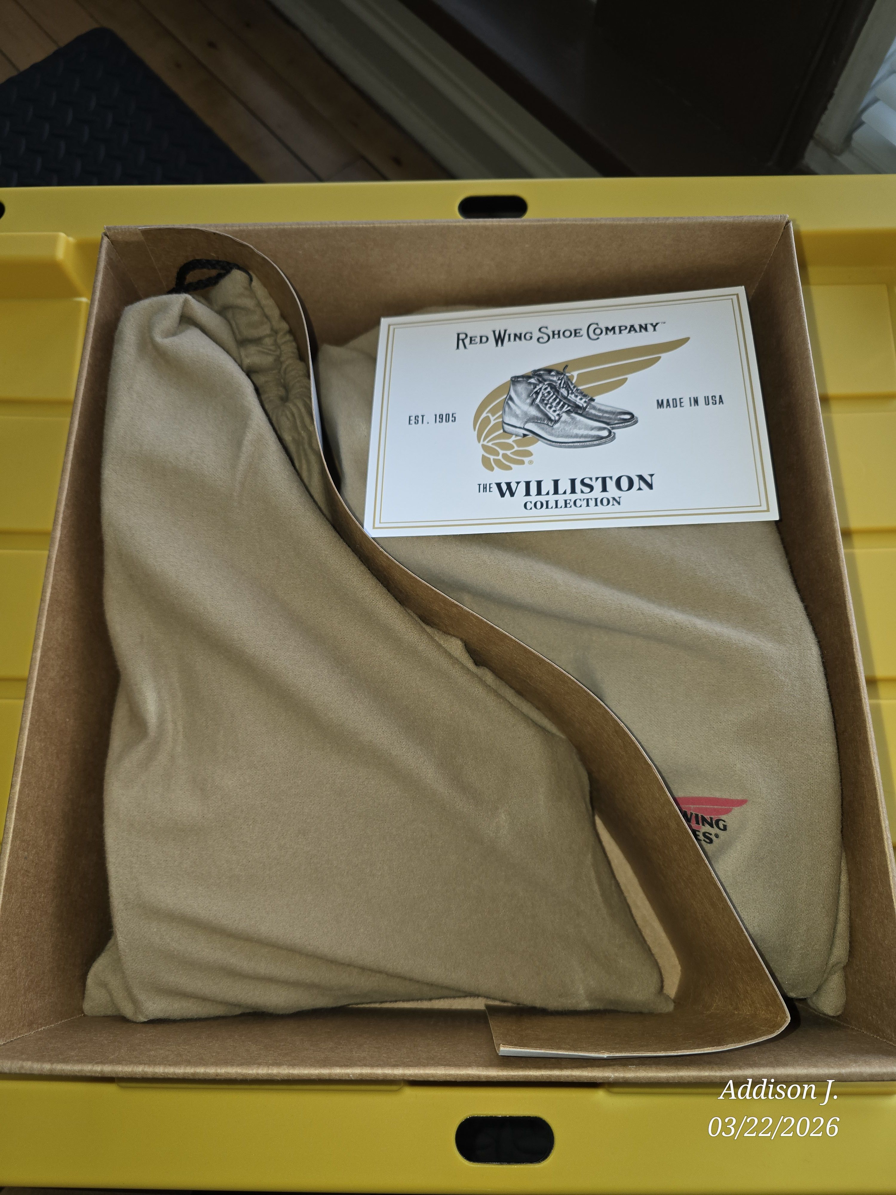 Red Wing 9438 Williston Chelsea Size US 11 / EU 44 - 3 Thumbnail