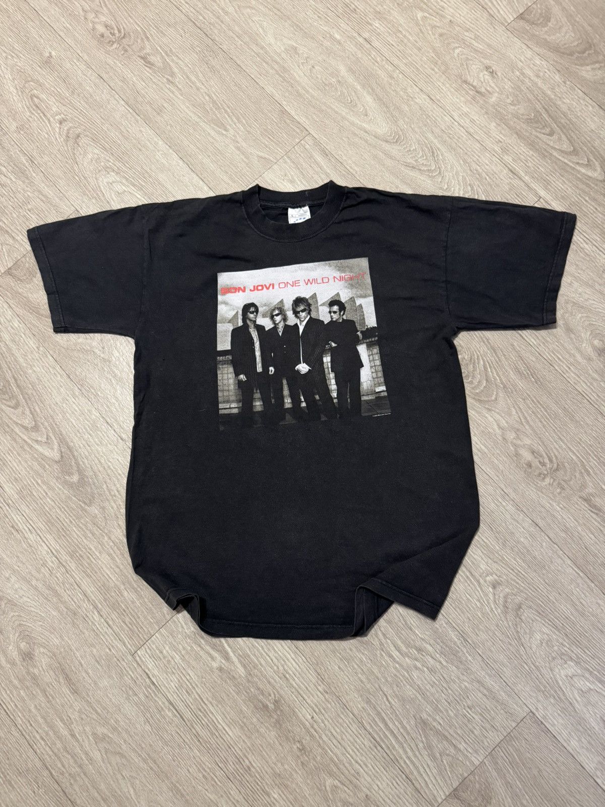 Band Tees 🔷Vintage Bon Jovi “One Wild Night Live” 2001 T-shirt🔷 Size US L / EU 52-54 / 3 - 1 Thumbnail