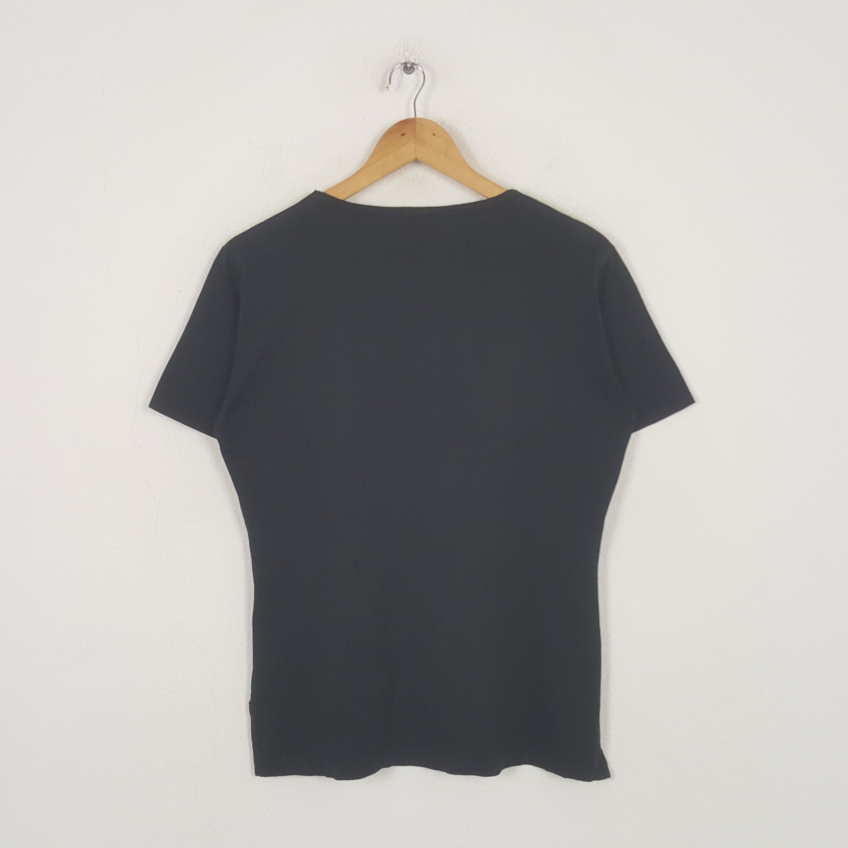 Vivienne Westwood Vintage Vivienne Westwood Italian Brand Tshirt RR1 Size US M / EU 48-50 / 2 - 3 Thumbnail